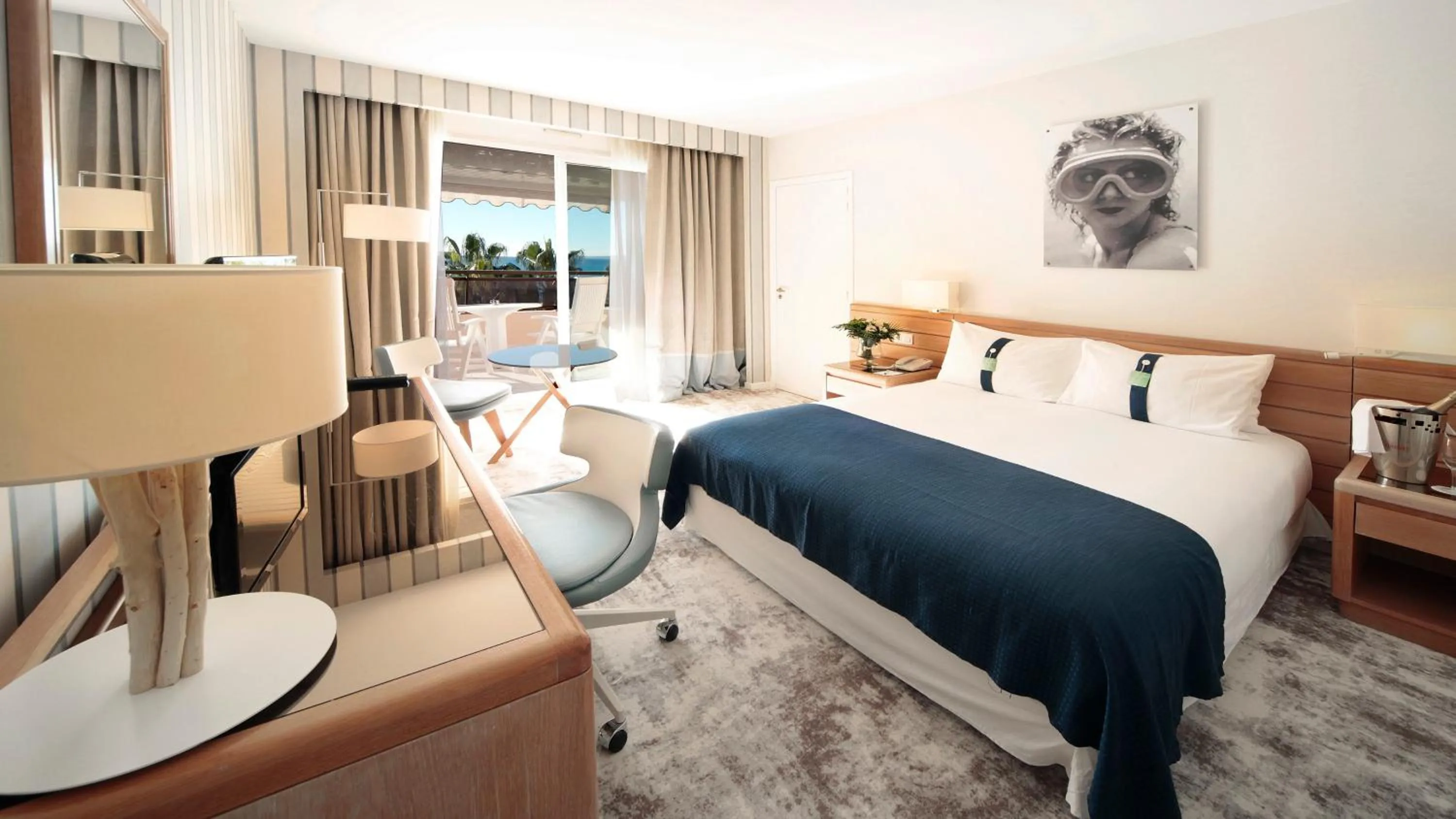 Photo of the whole room, Bed in Holiday Inn Nice - Port St Laurent by IHG