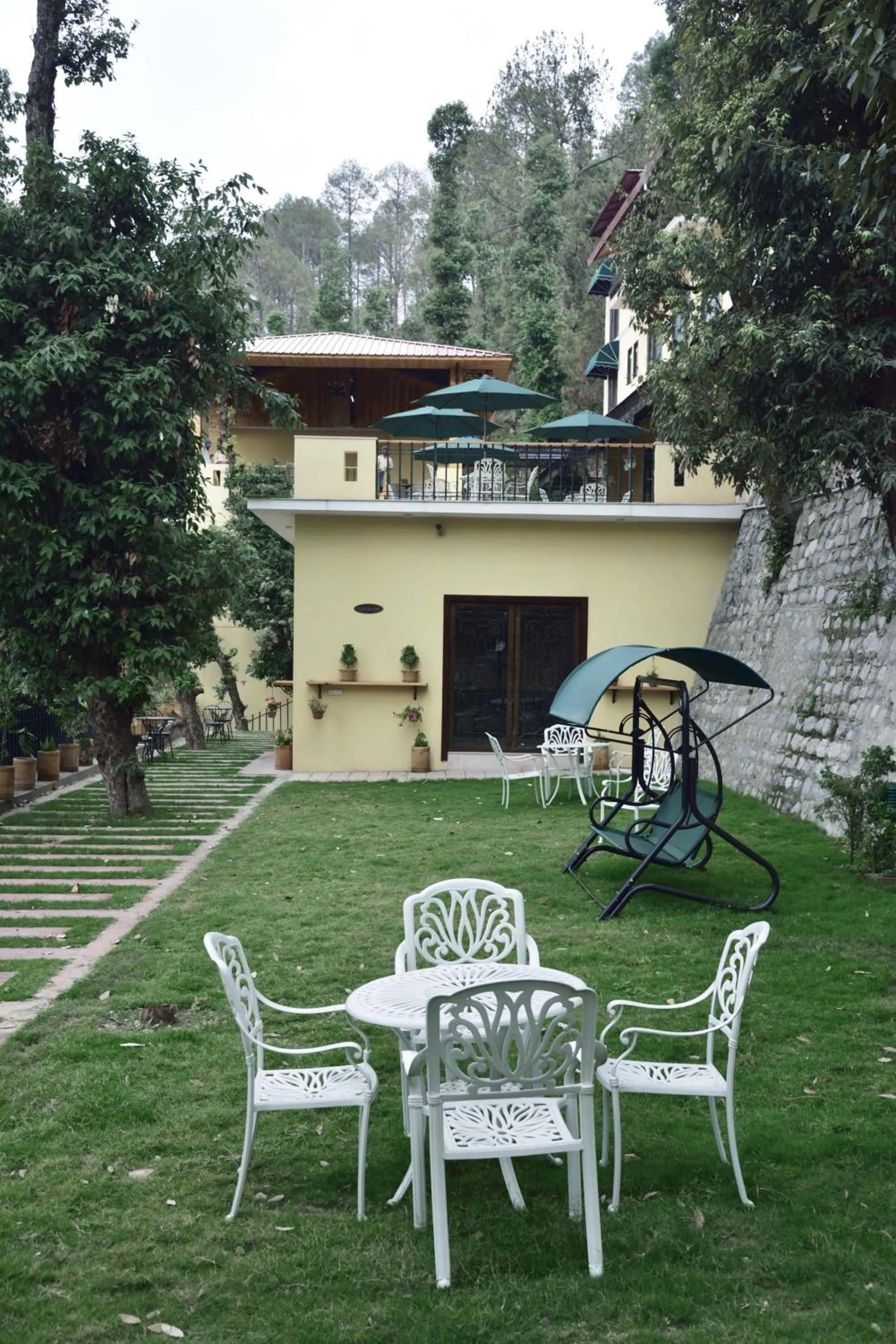 Garden in The Fern Hillside Resort Bhimtal