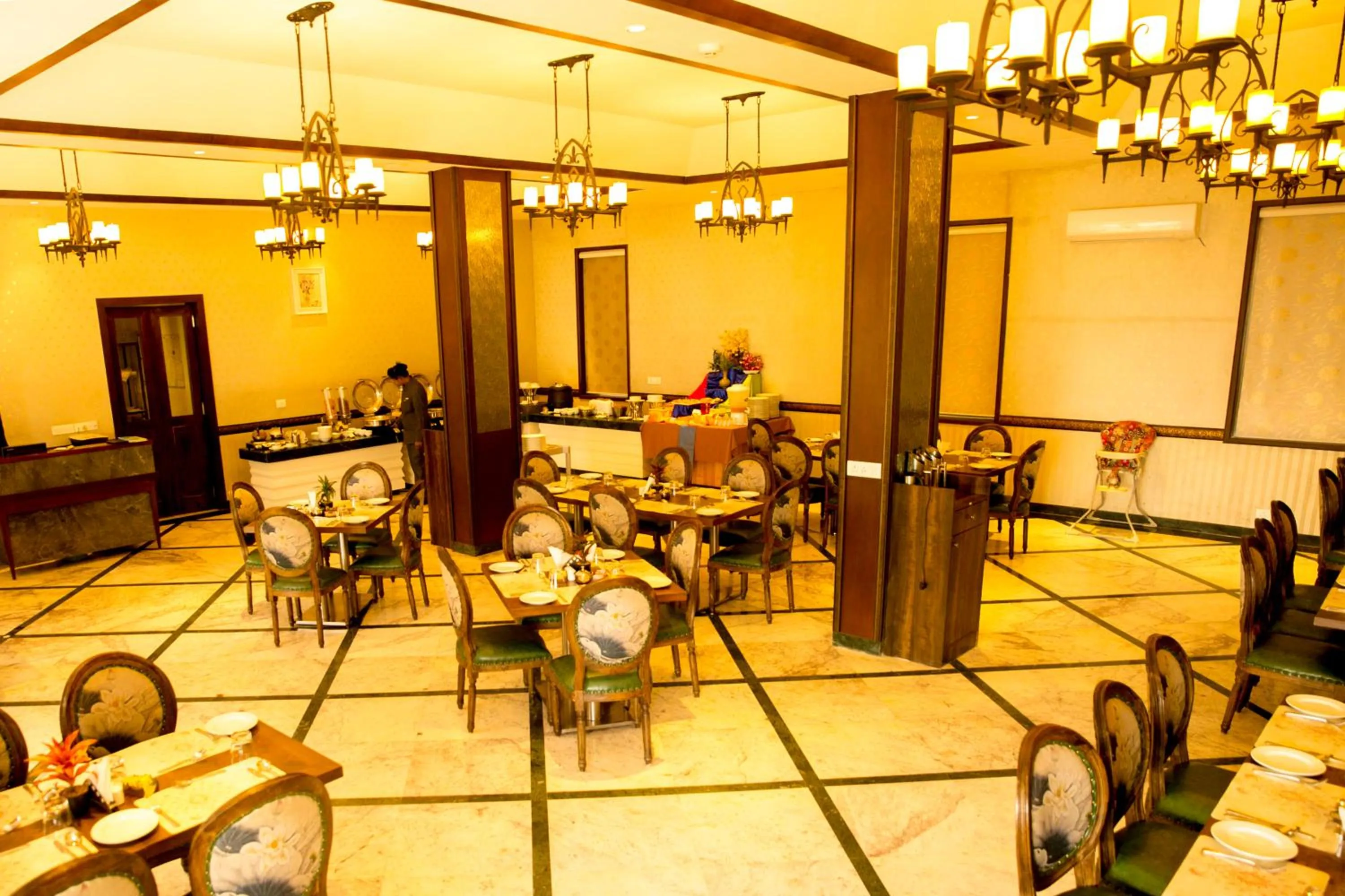 Restaurant/places to eat in The Fern Hillside Resort Bhimtal