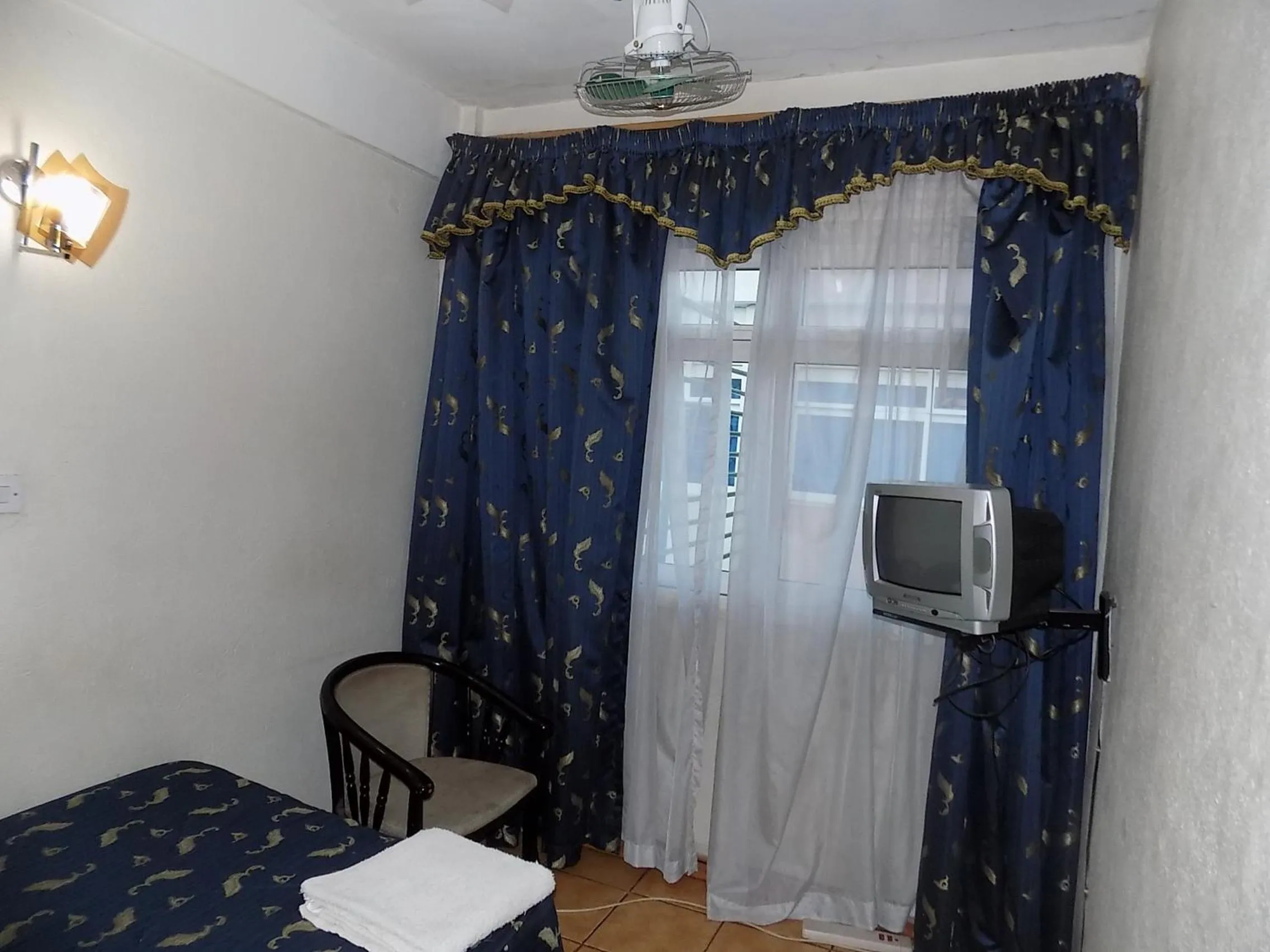 Photo of the whole room in Aponye Hotel Kampala