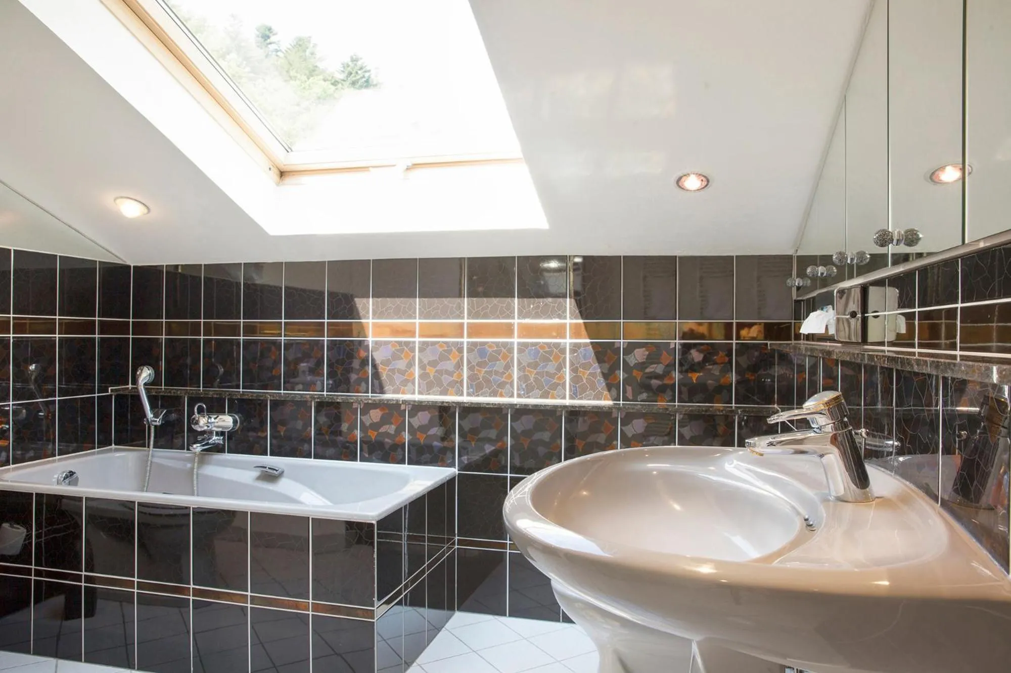 La Fischhutte, The Originals Relais