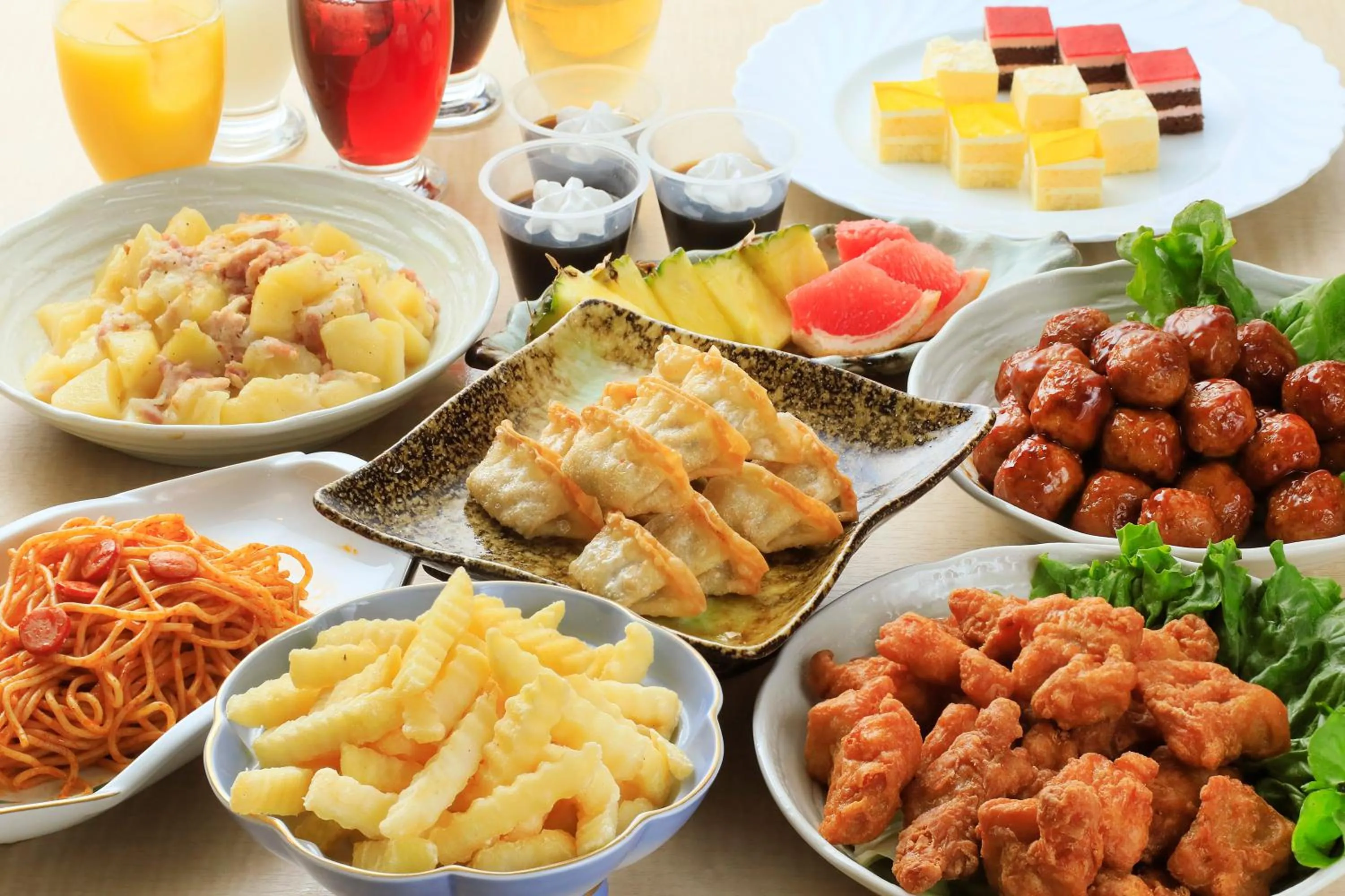 Restaurant/places to eat in Boso Shirahama Umisato Hotel