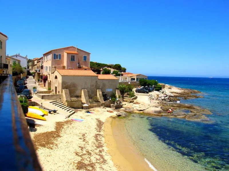 Day in Hotel de la Plage Santa Vittoria