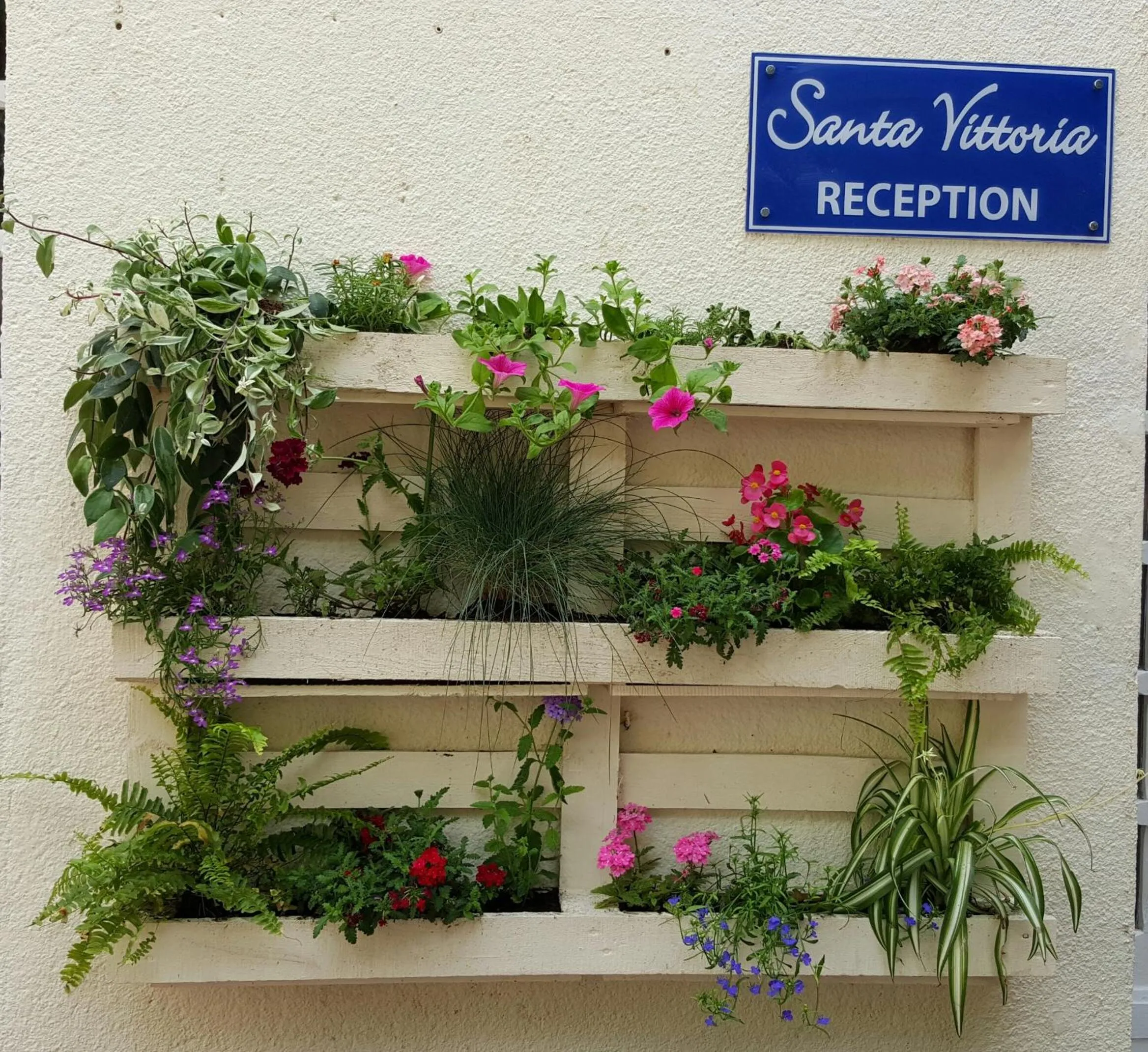 Decorative detail in Hotel de la Plage Santa Vittoria