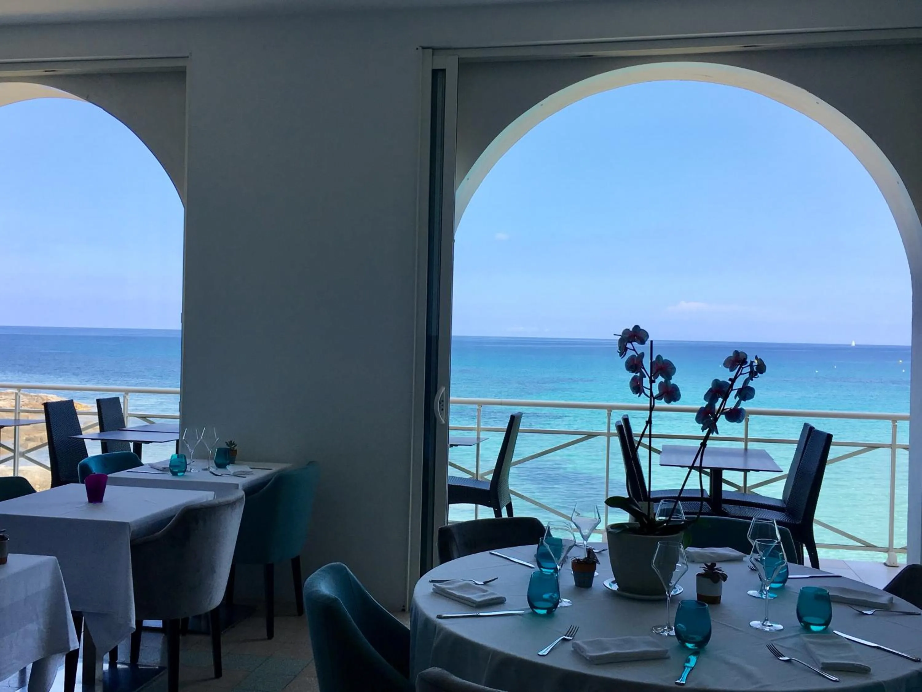 Restaurant/places to eat in Hotel de la Plage Santa Vittoria