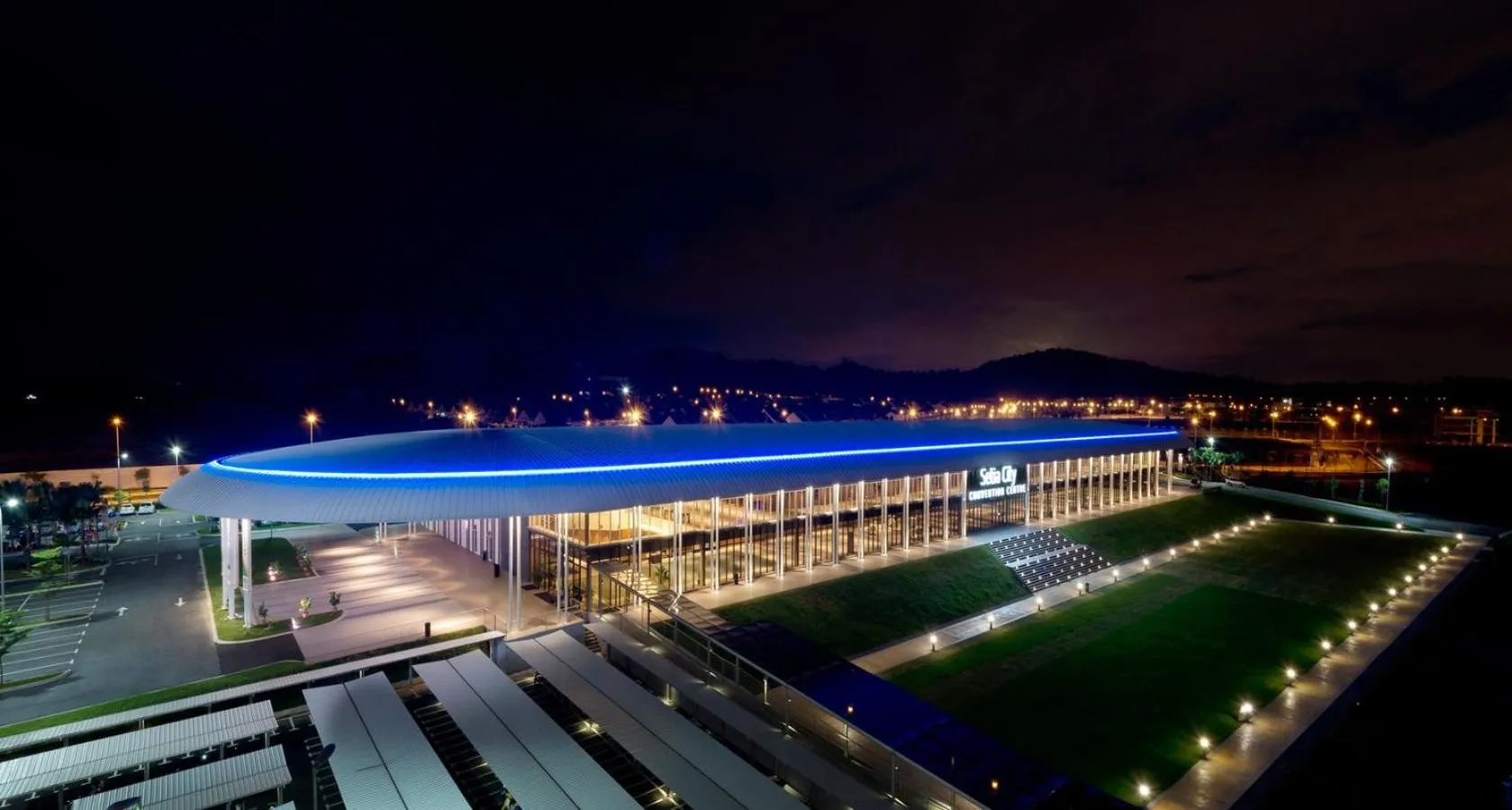 De Houz @ Setia Alam Trefoil Homestay