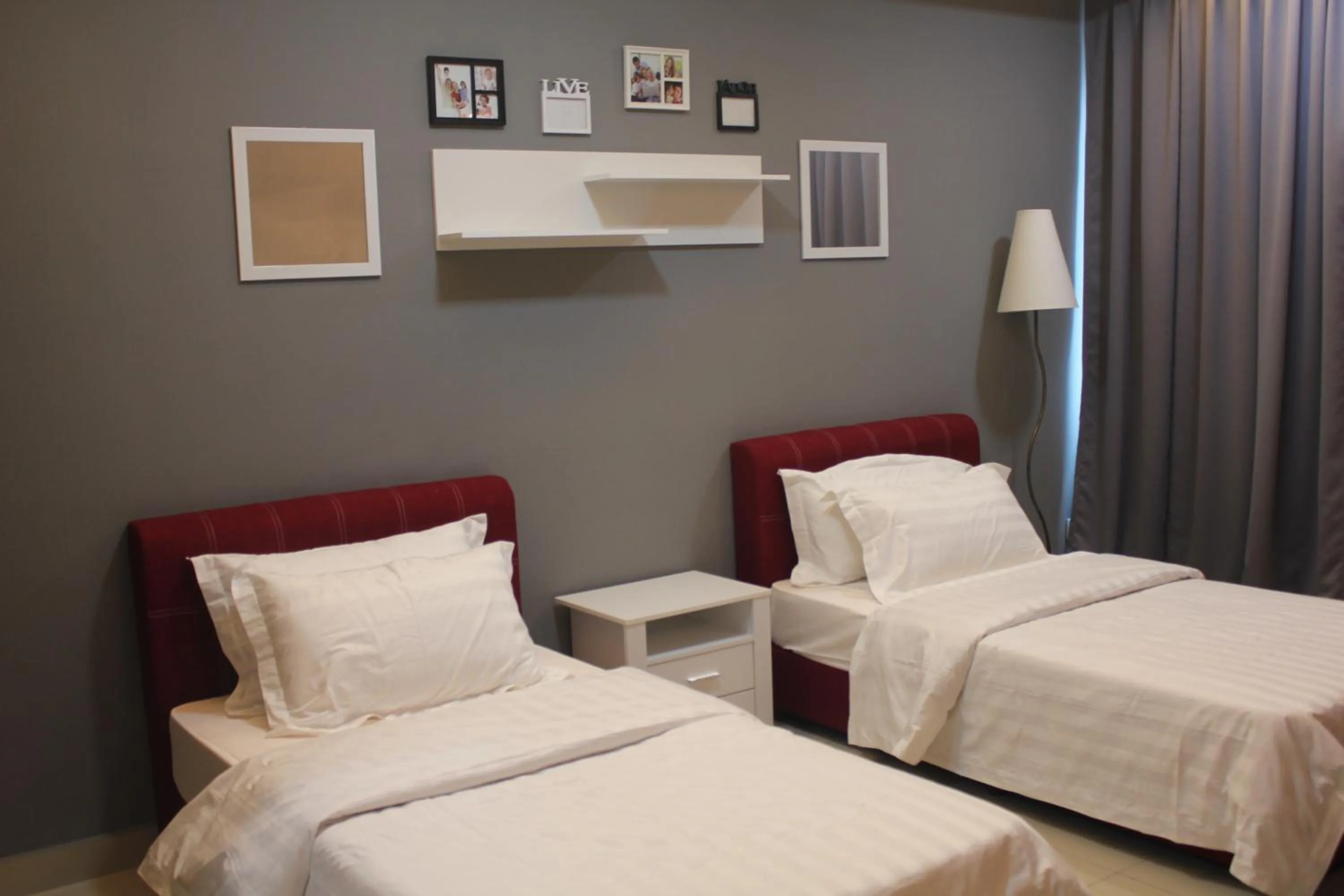 Bed in De Houz @ Setia Alam Trefoil Homestay