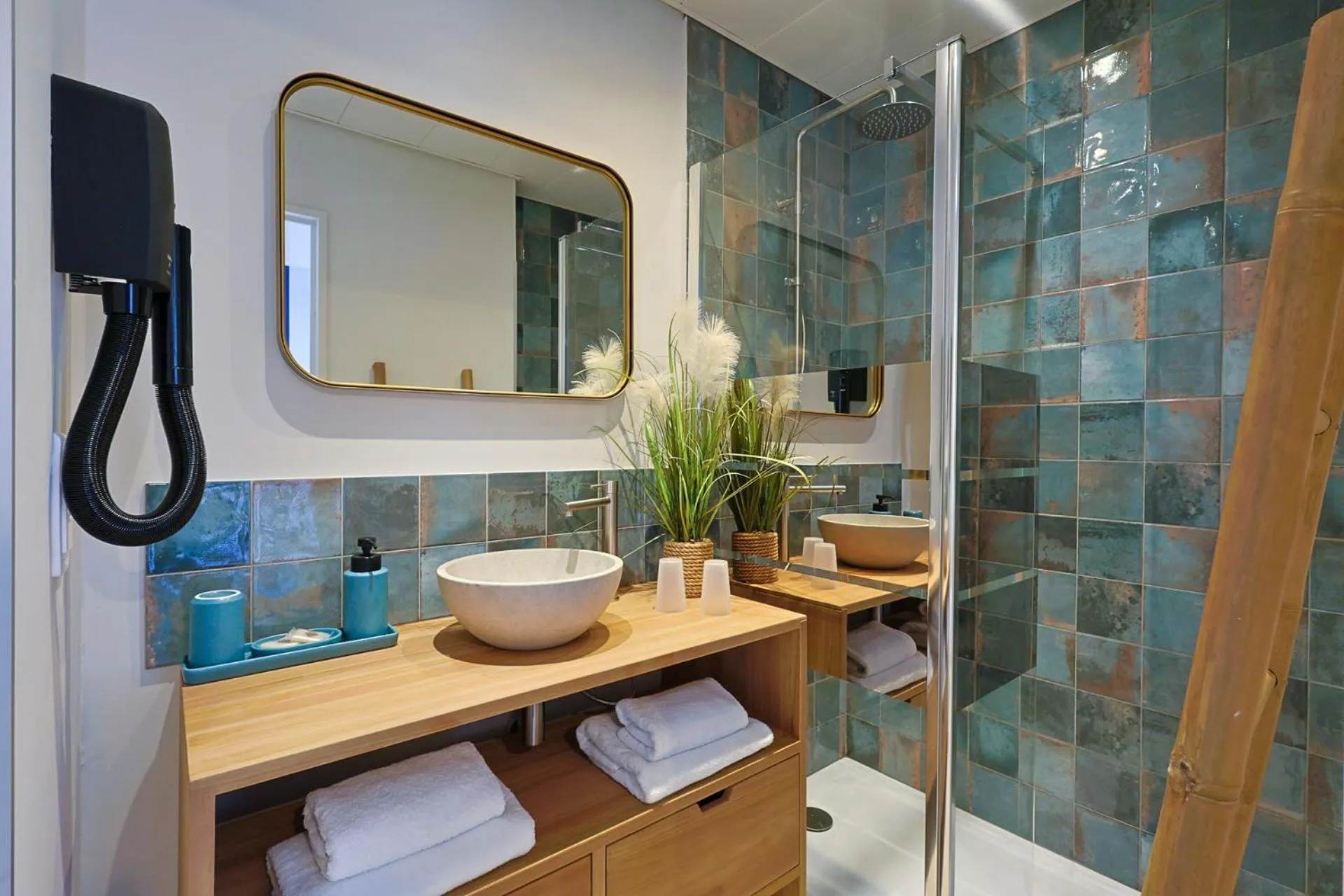 Shower in Hotel Albert 1er