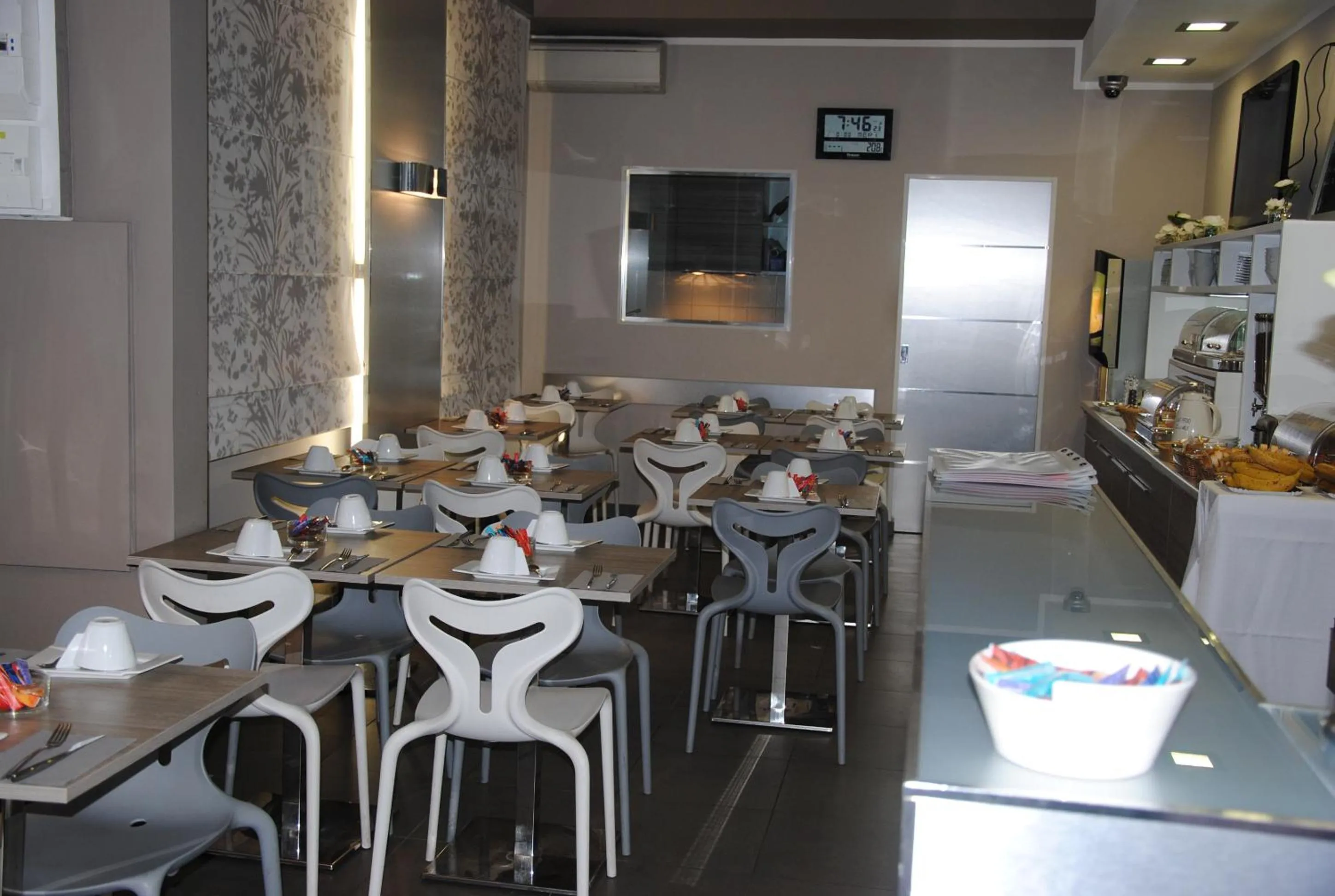 Breakfast in Riviera Eden Palace