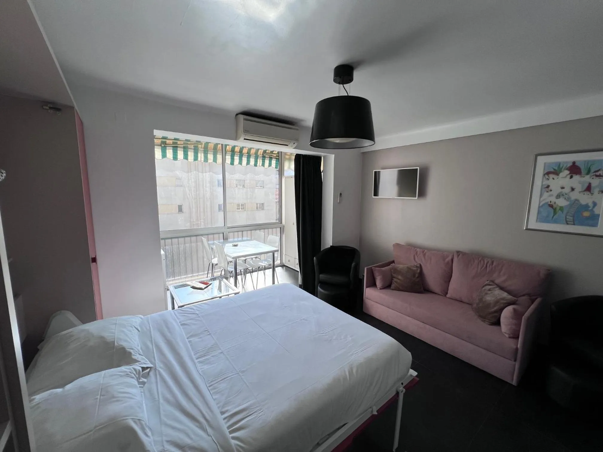 Bed in Riviera Eden Palace