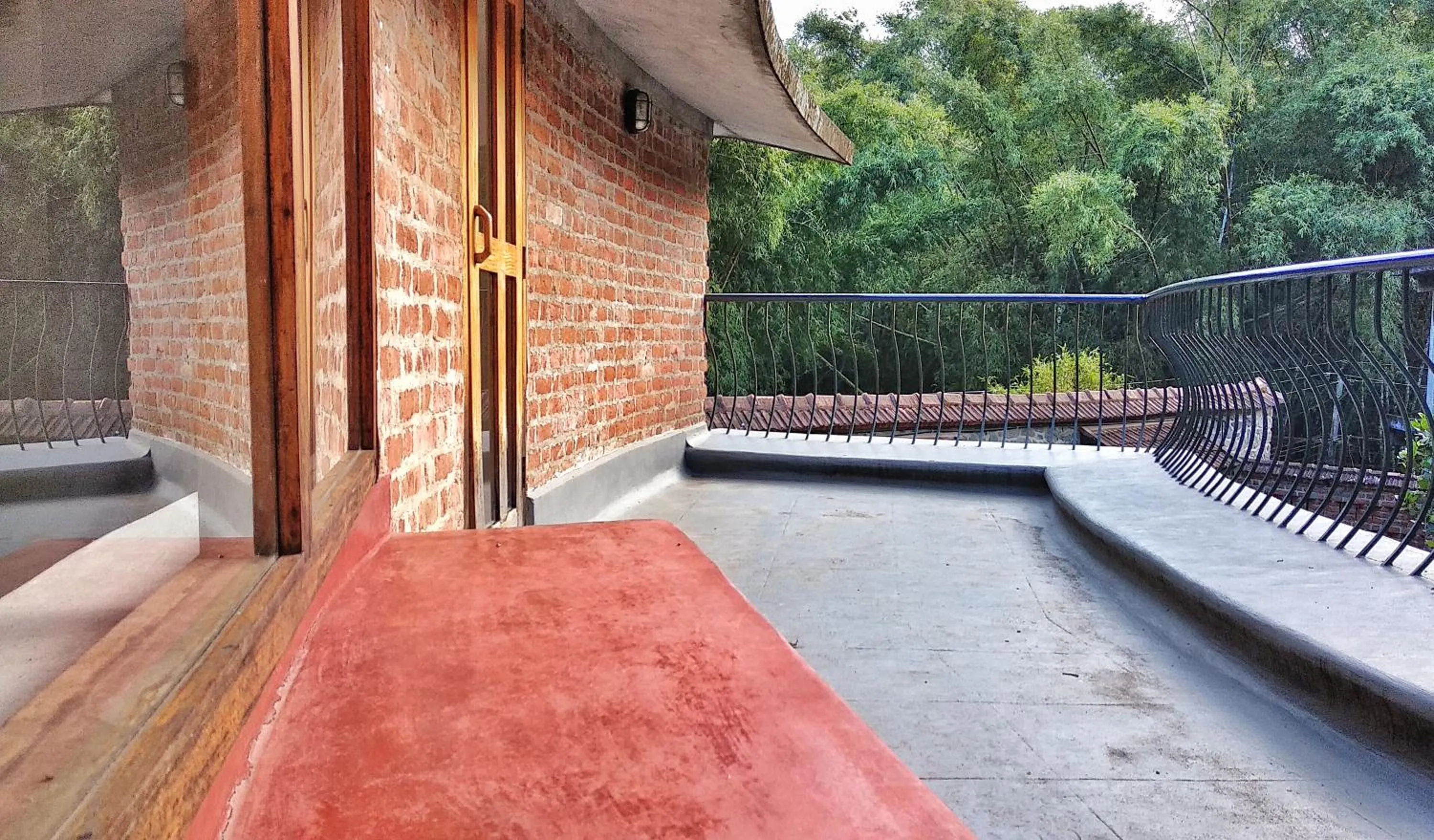 Balcony/Terrace in Wildernest