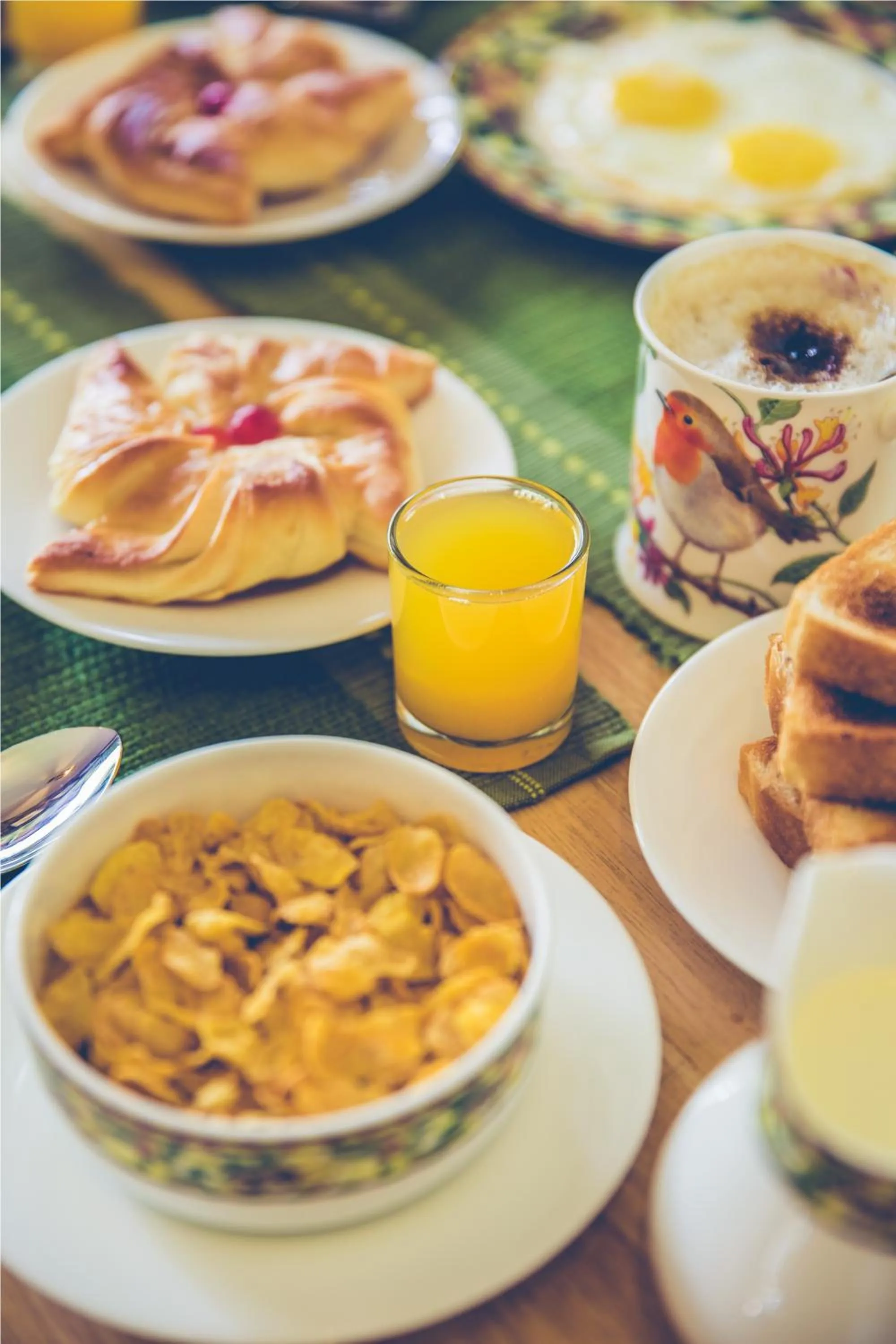 Breakfast in Wildernest