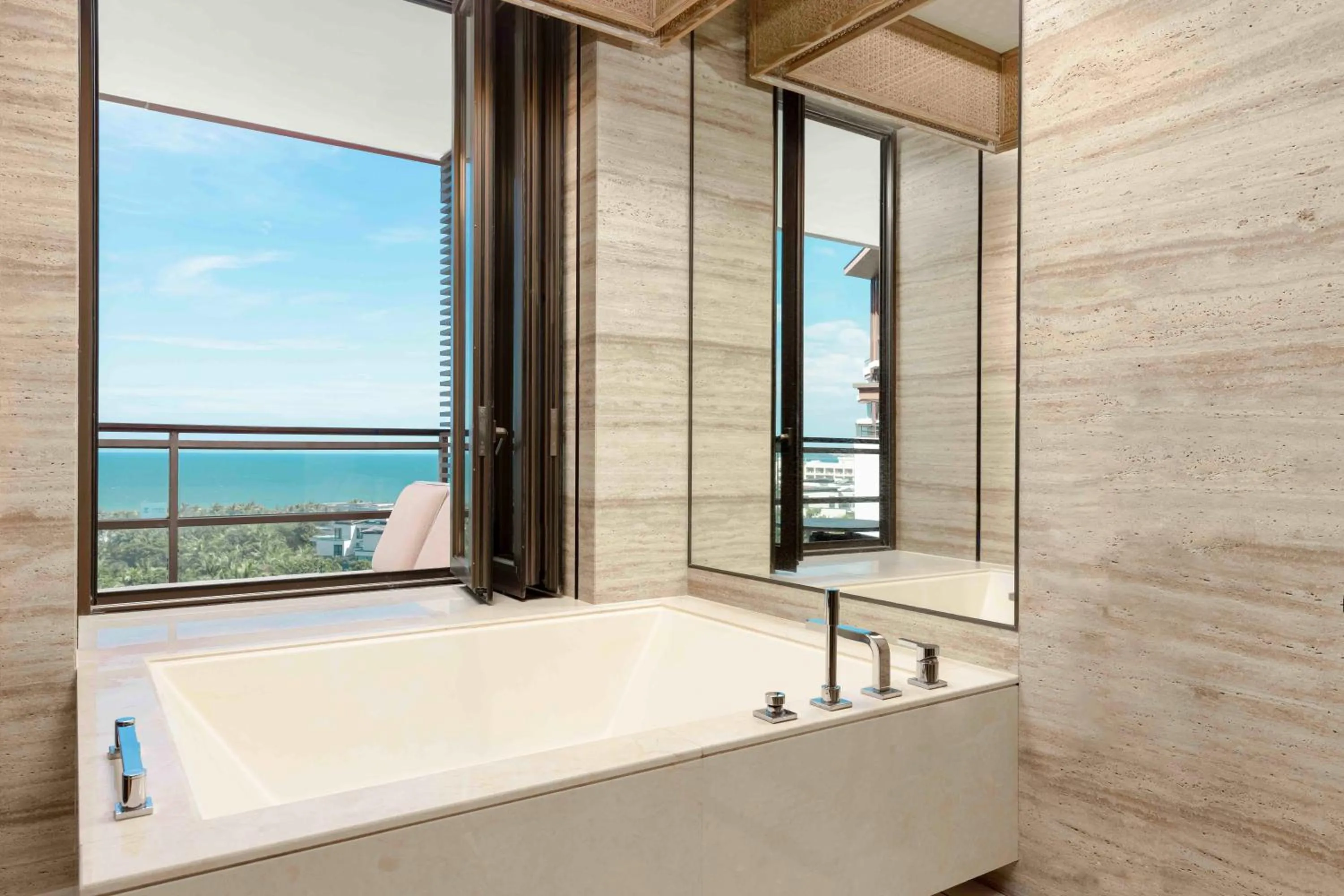 Bathroom in Grand Hyatt Sanya Haitang Bay Resort and Spa