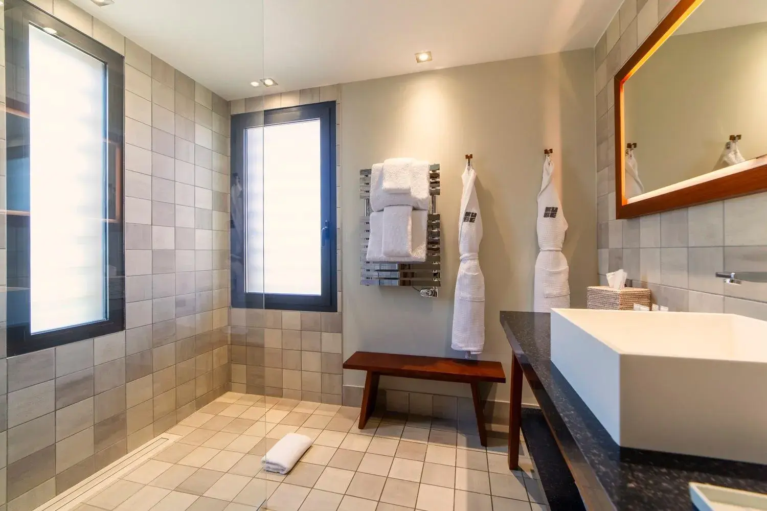 Bathroom in Kube Saint-Tropez Bathroom in Kube Saint-Tropez