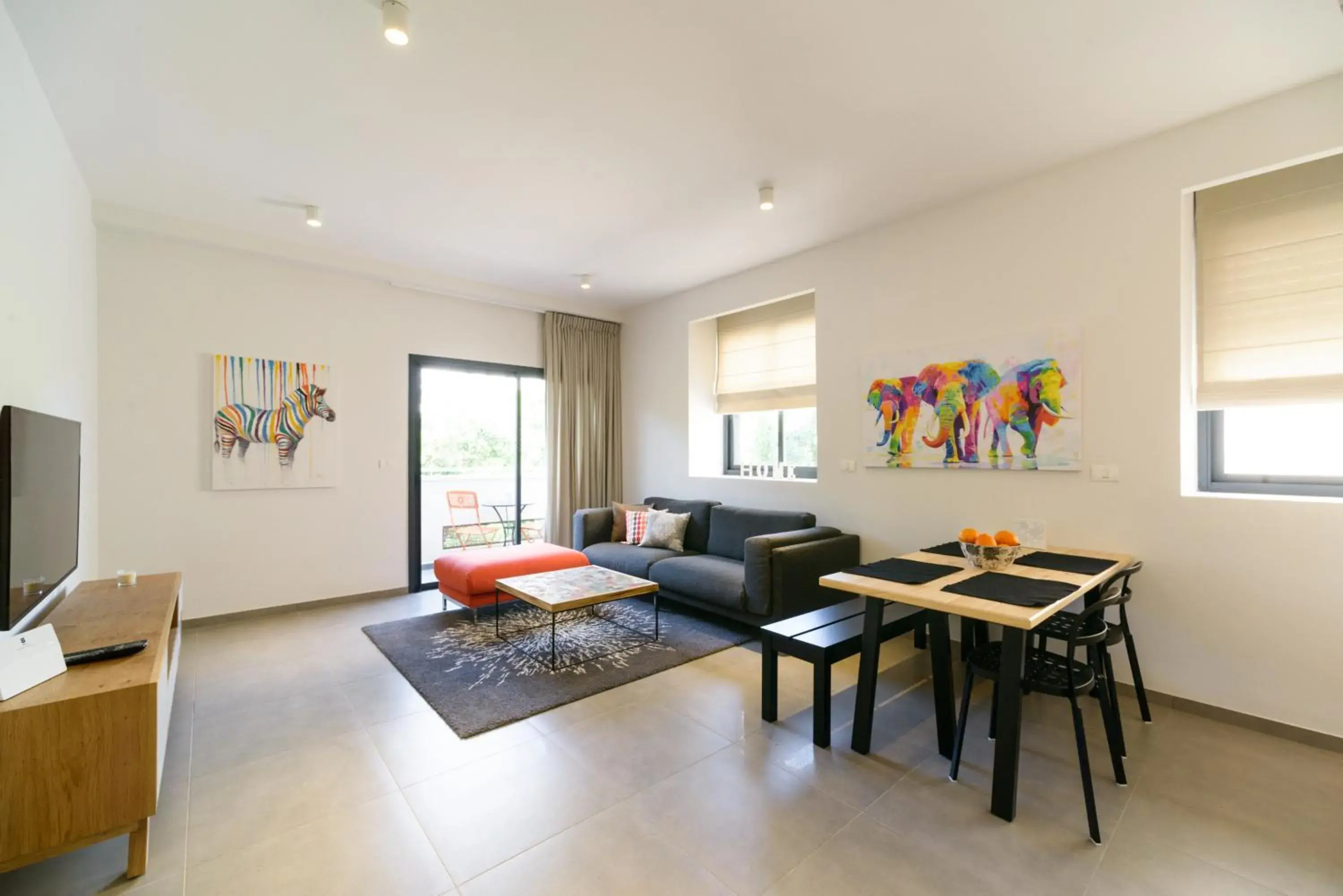 Sunny Luxury Apartments Sunny Luxury Apartments