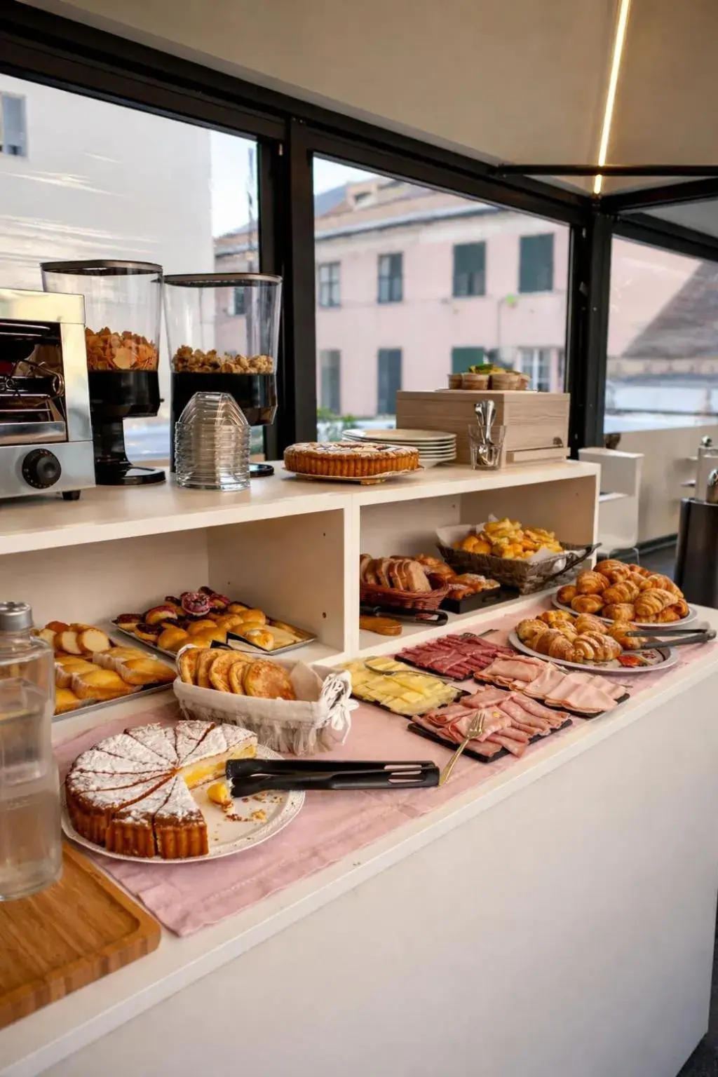 Breakfast in Hotel Cantore Breakfast in Hotel Cantore