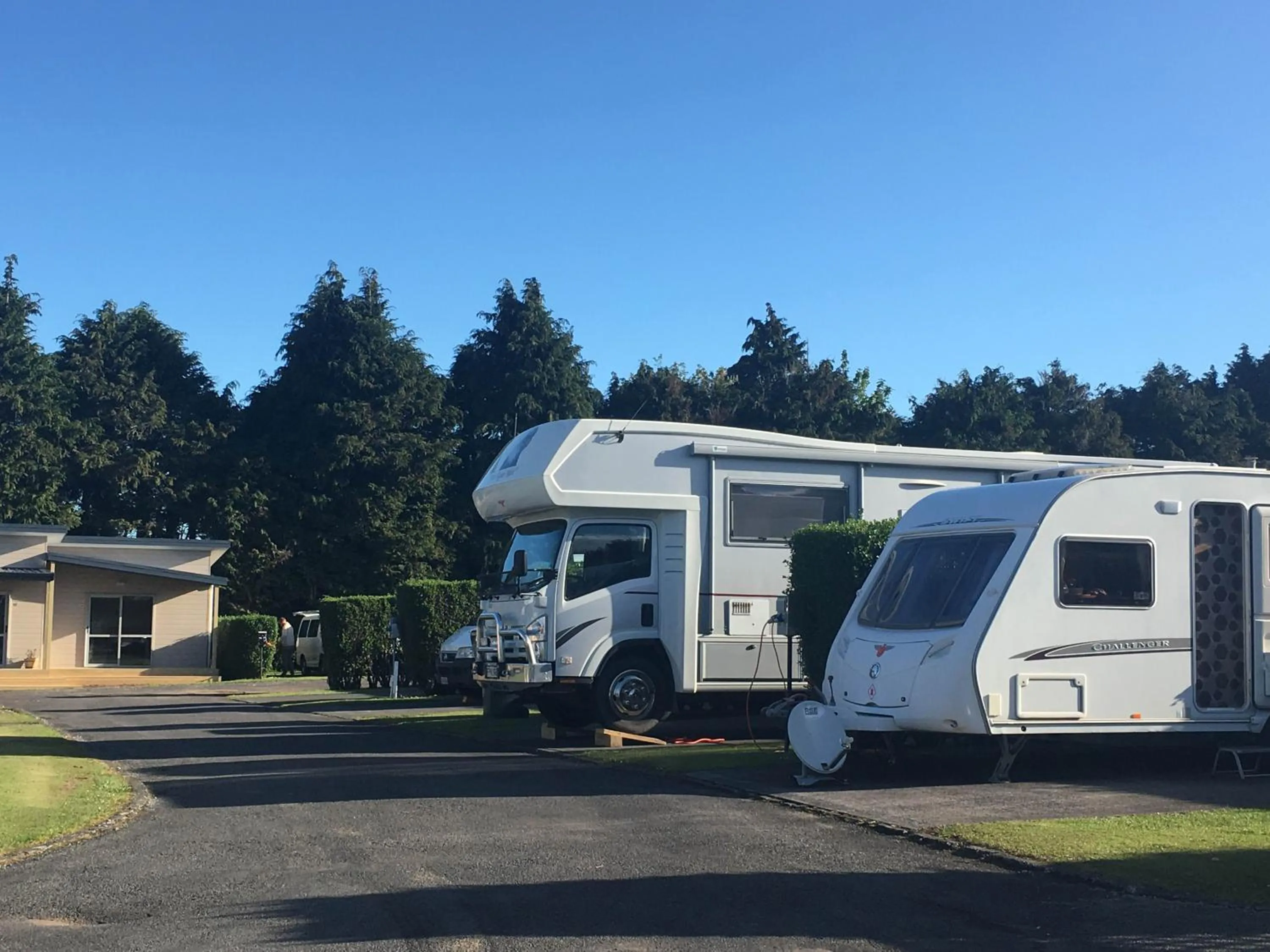 Area and facilities in Stratford Motel & Holiday Park