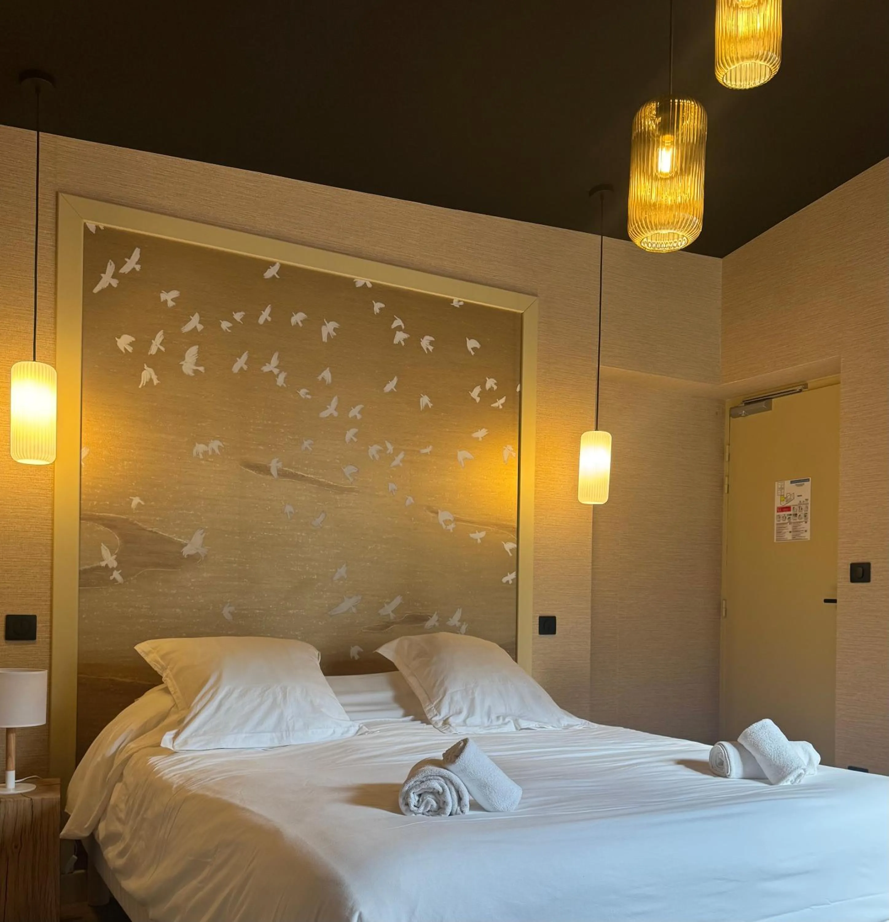 Bed in Hostellerie Normande