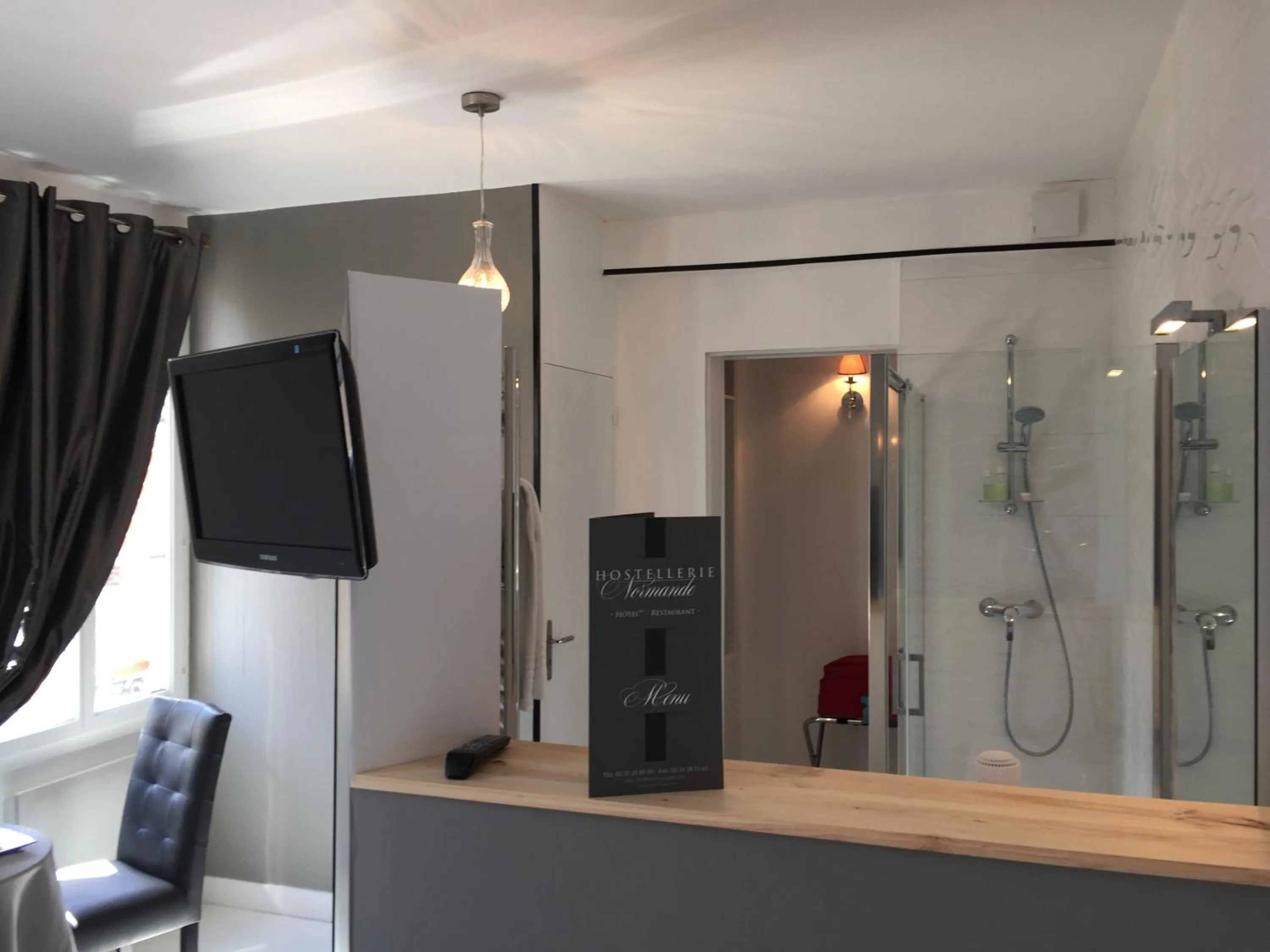Bathroom in Hostellerie Normande