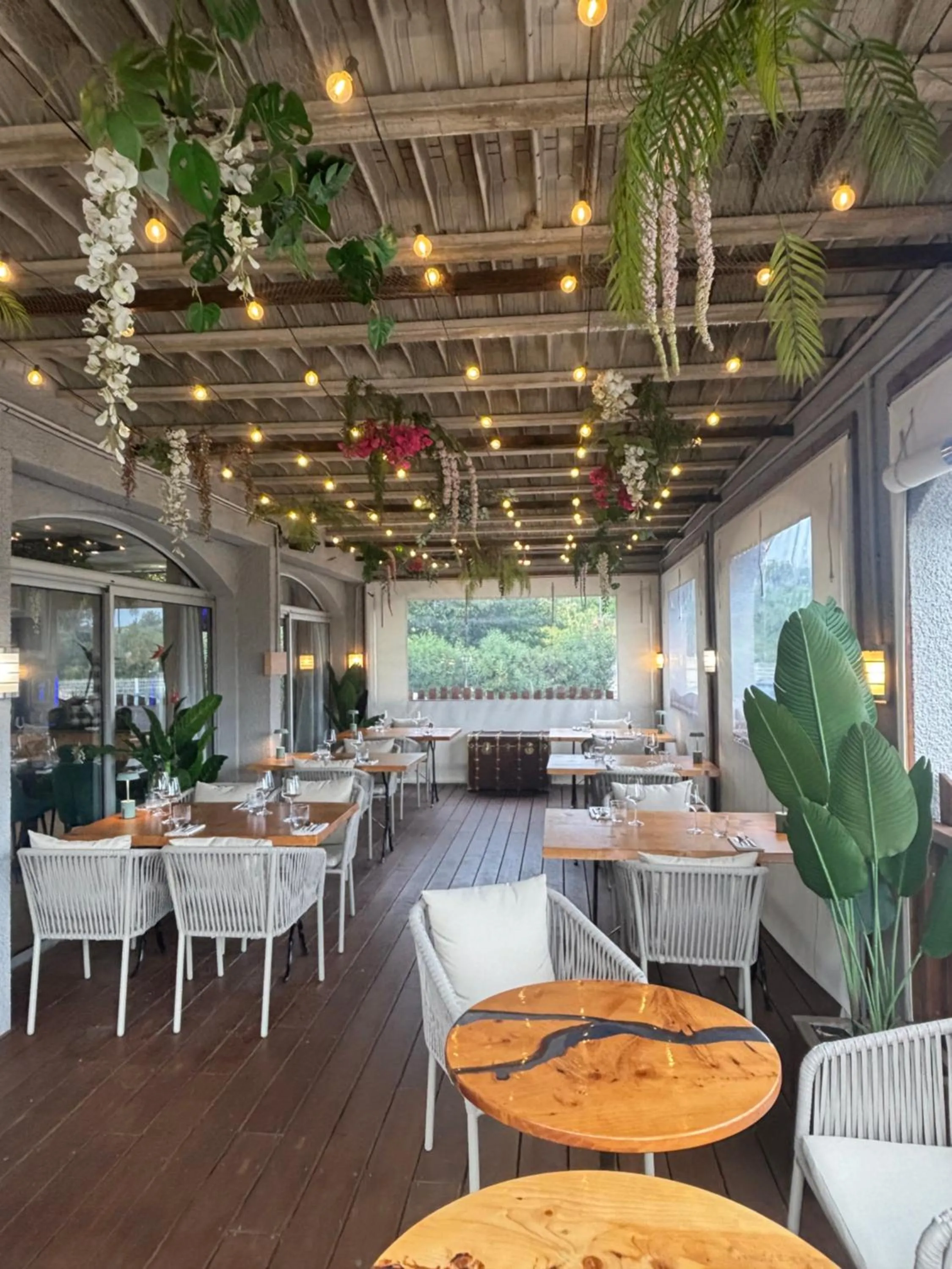 Patio in Acapella Hotel