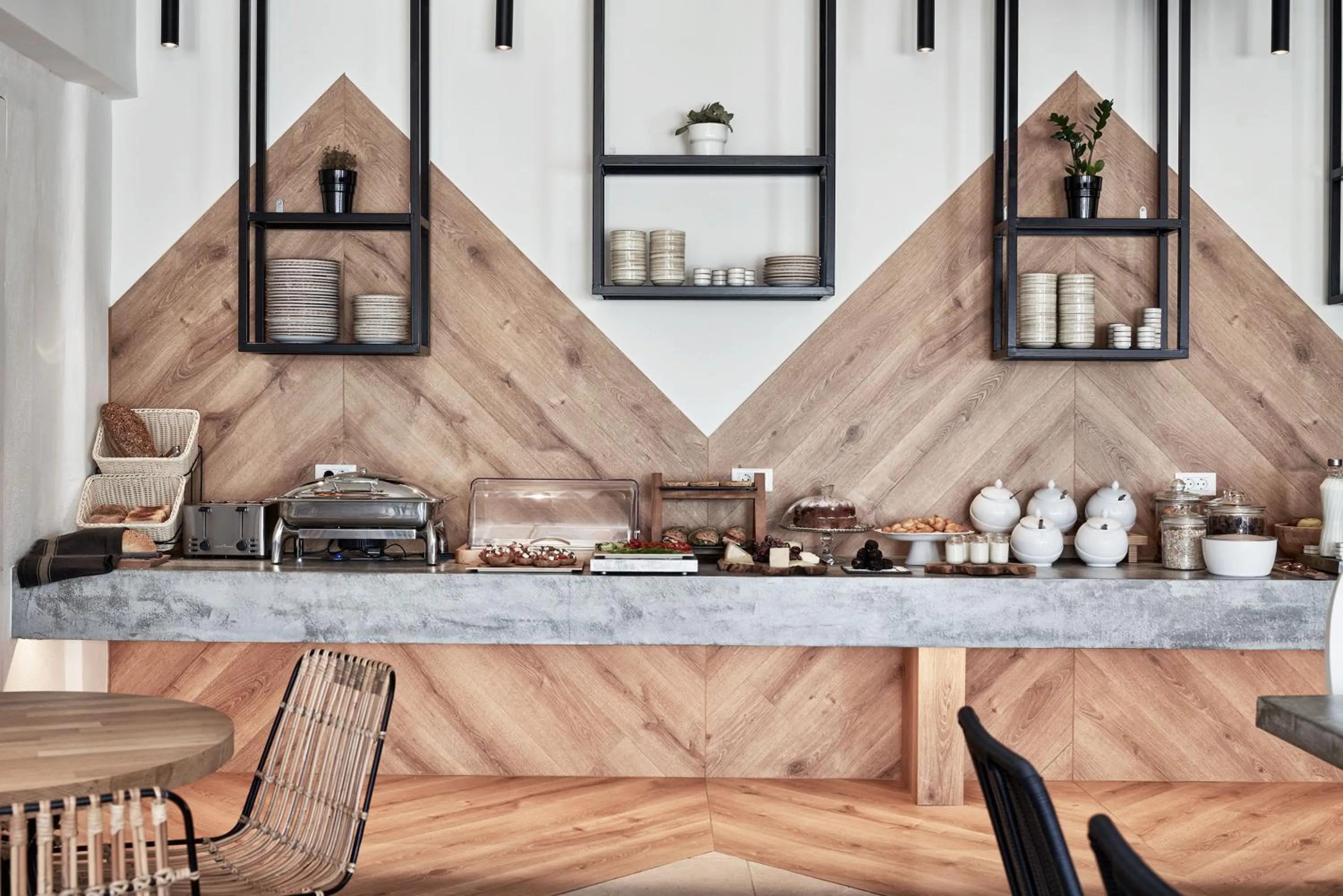 Restaurant/places to eat in Naxian Utopia | Luxury Villas & Suites