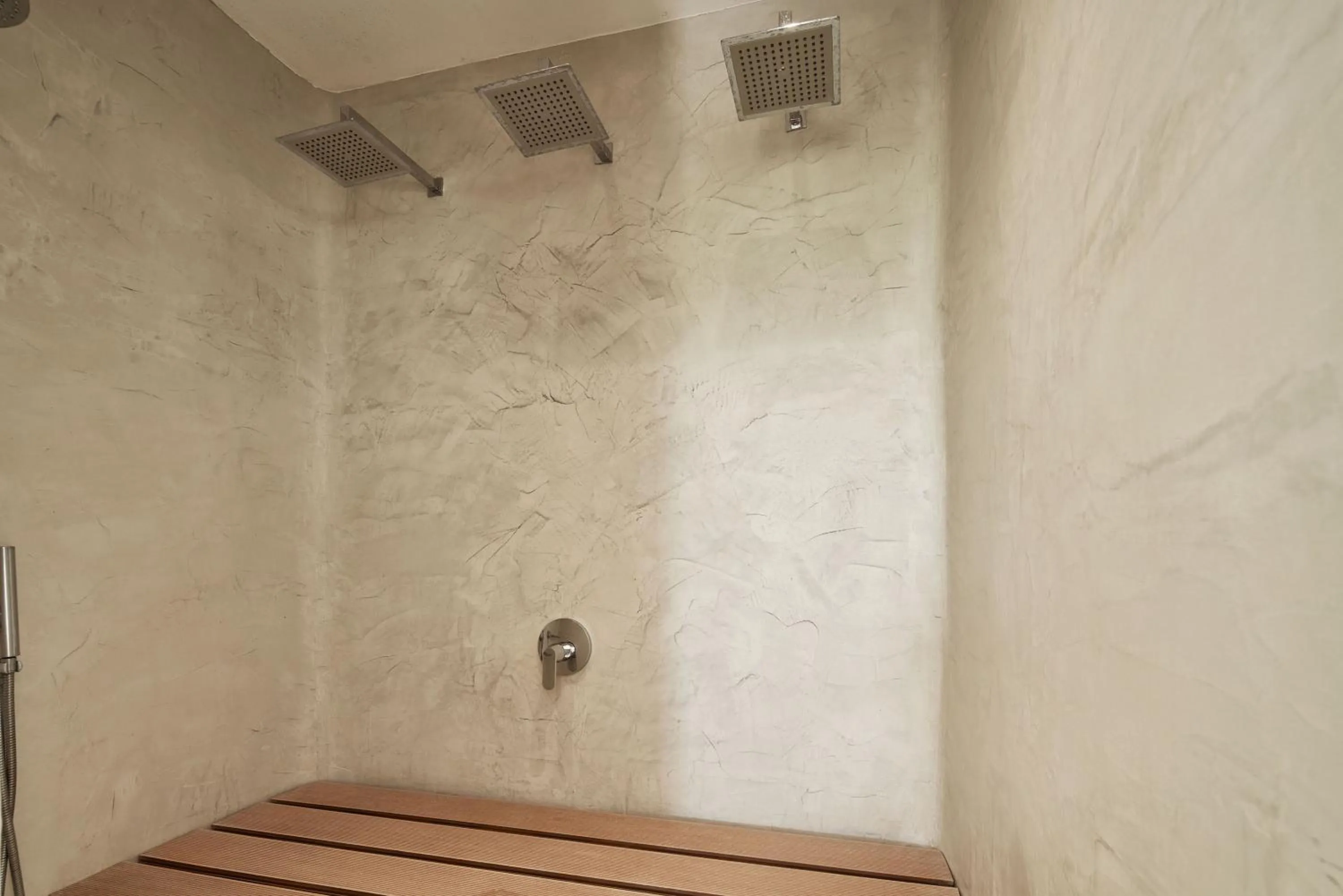 Shower in Naxian Utopia | Luxury Villas & Suites
