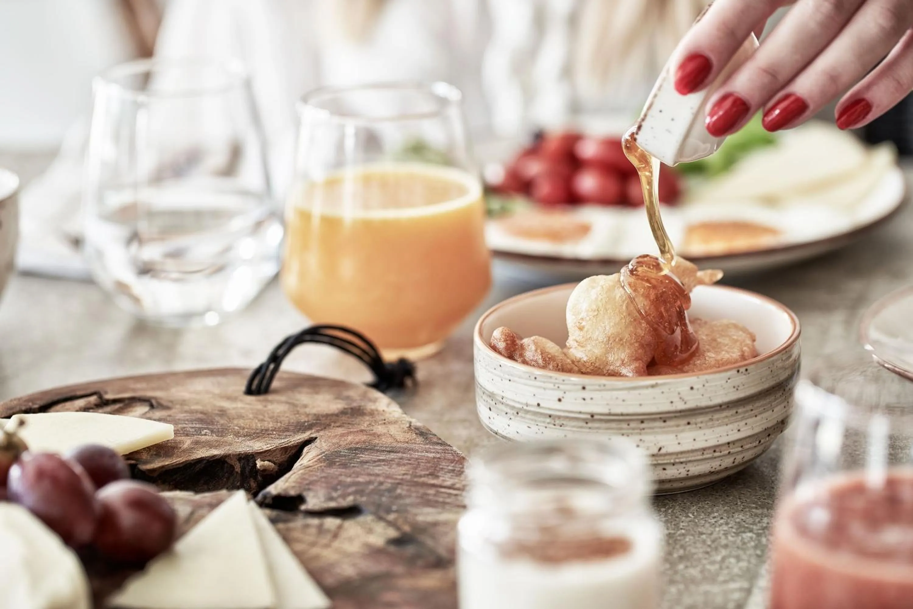 Restaurant/places to eat in Naxian Utopia | Luxury Villas & Suites