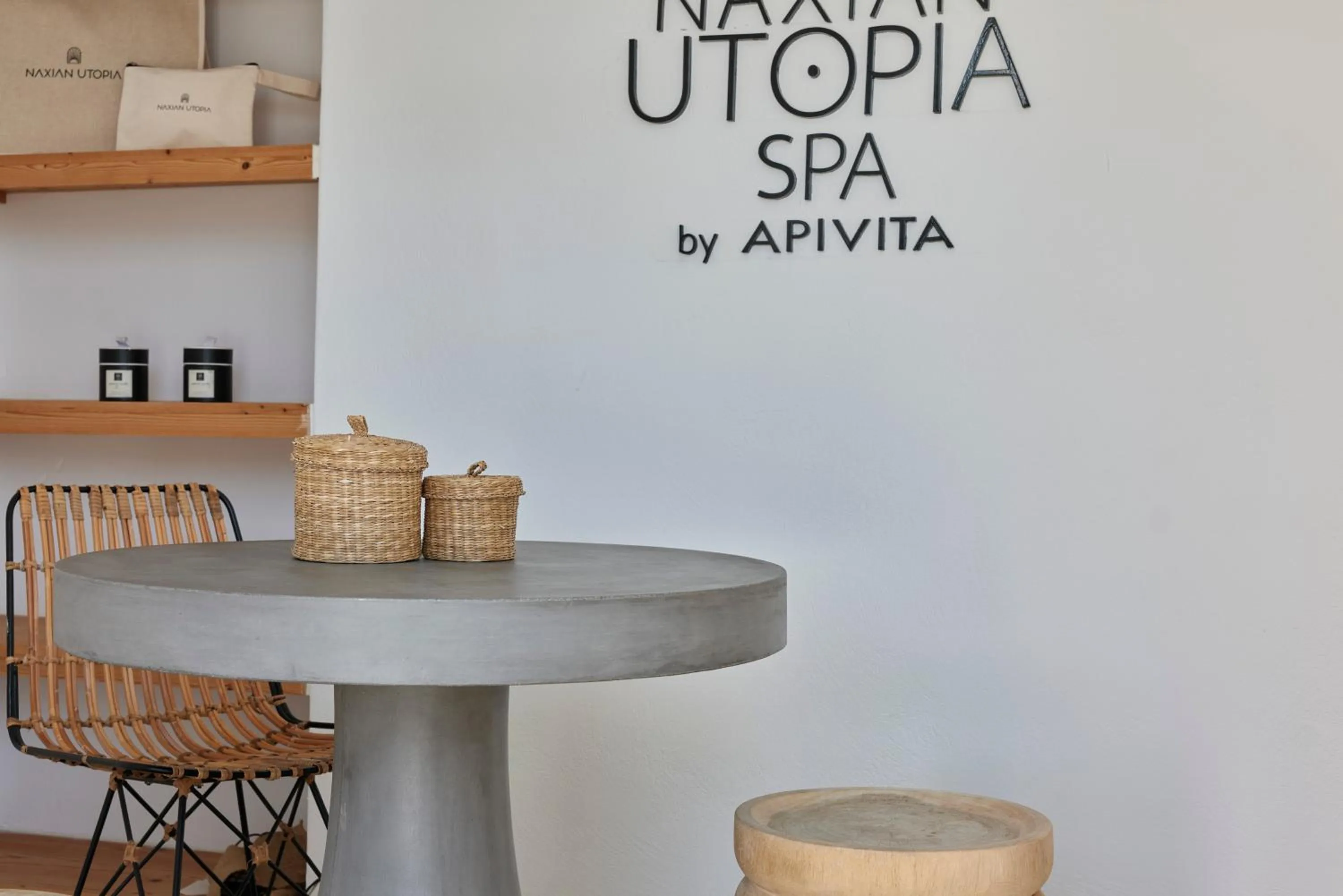 Lobby or reception in Naxian Utopia | Luxury Villas & Suites