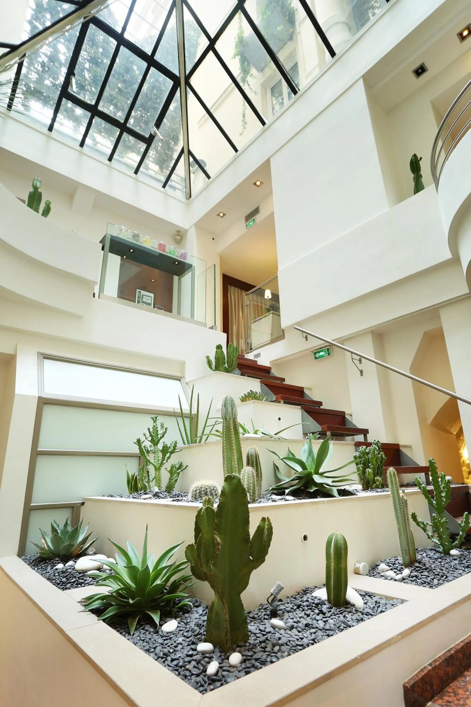 Garden in Select Hotel