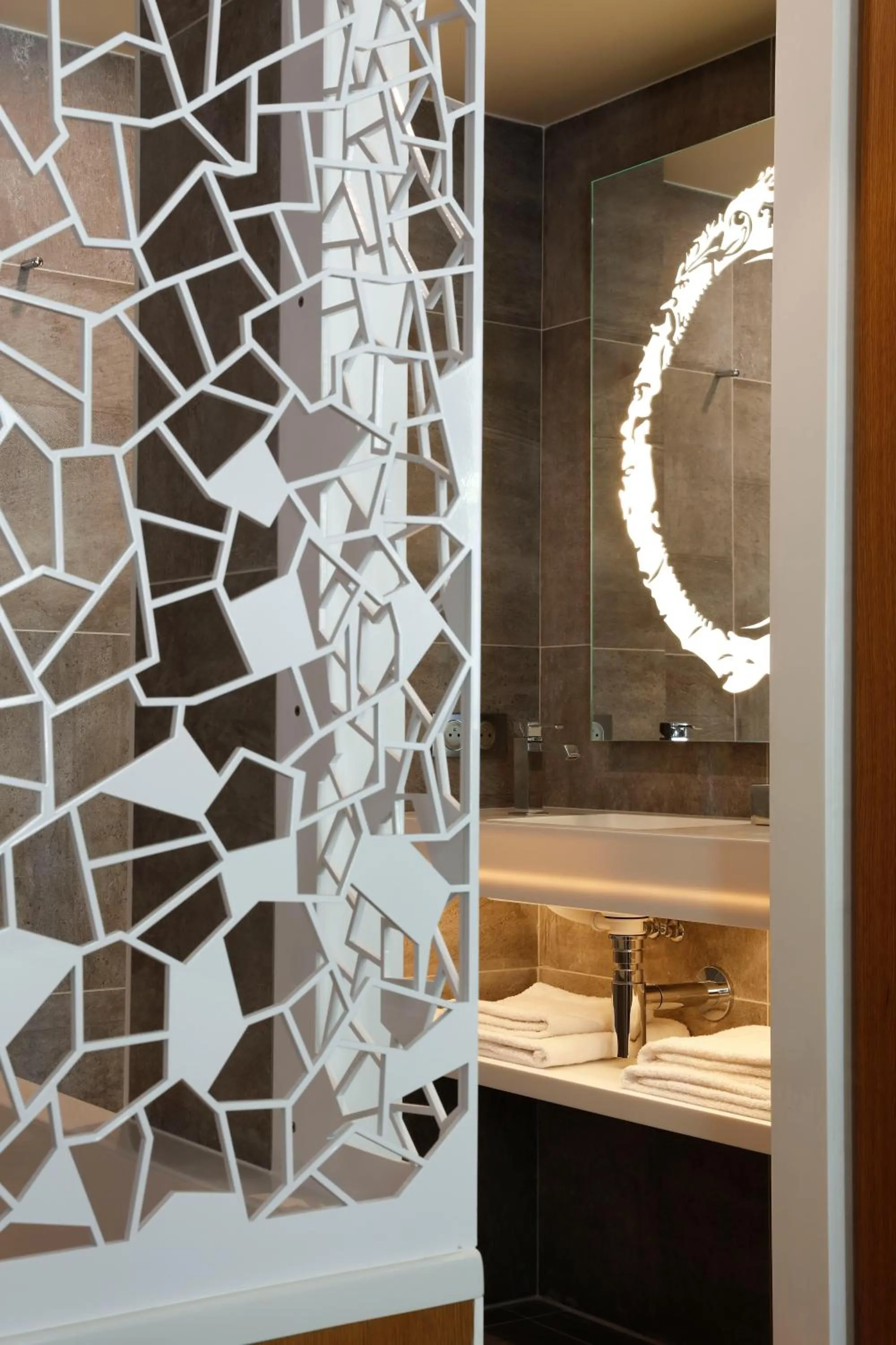 Decorative detail in Select Hotel