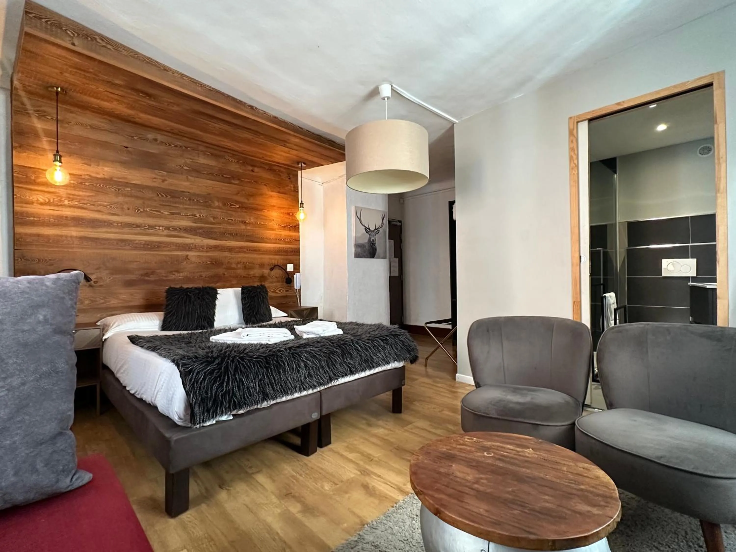 Bed in Auberge de la Paix