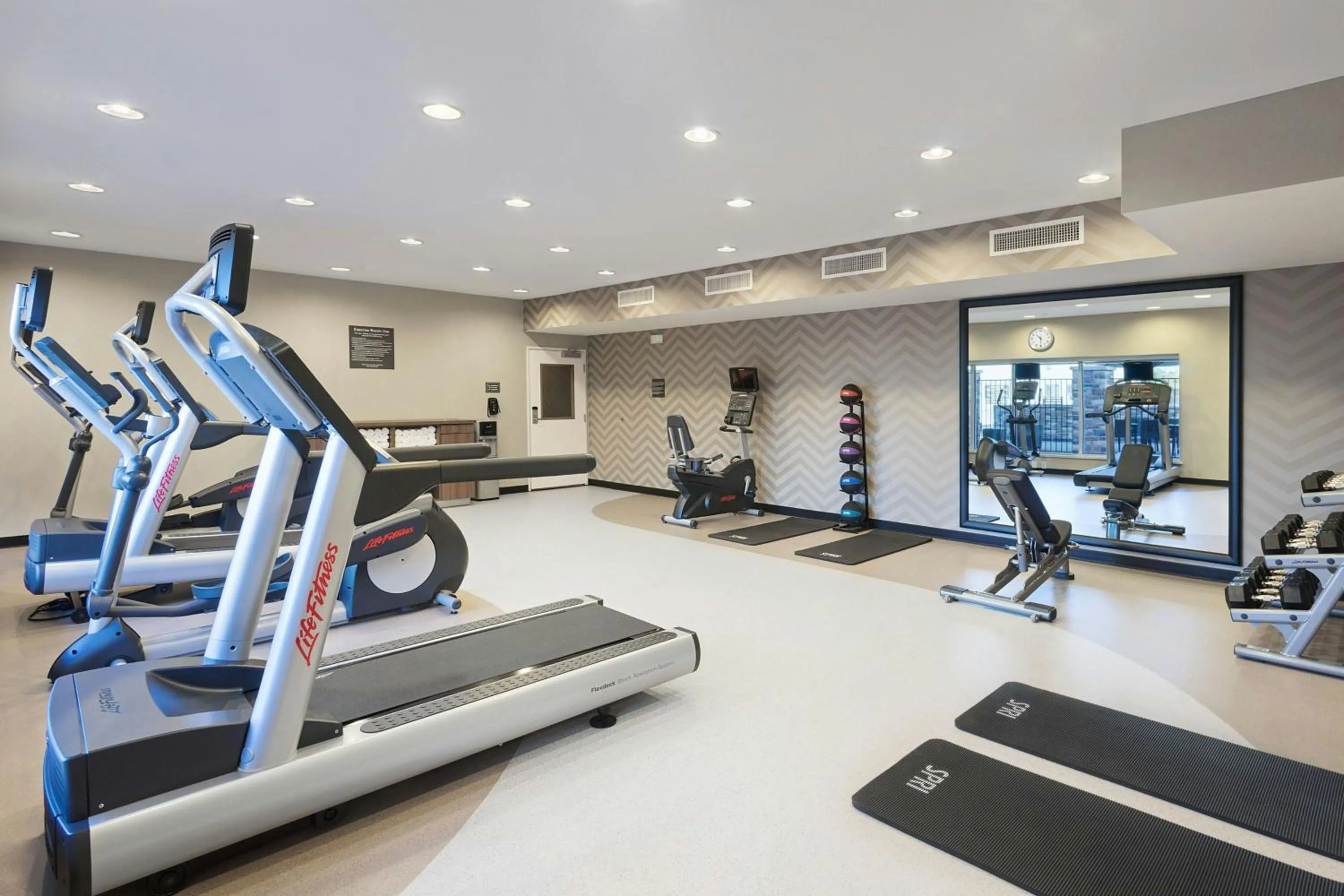 Fitness centre/facilities in Residence Inn by Marriott Houston West/Beltway 8 at Clay Road