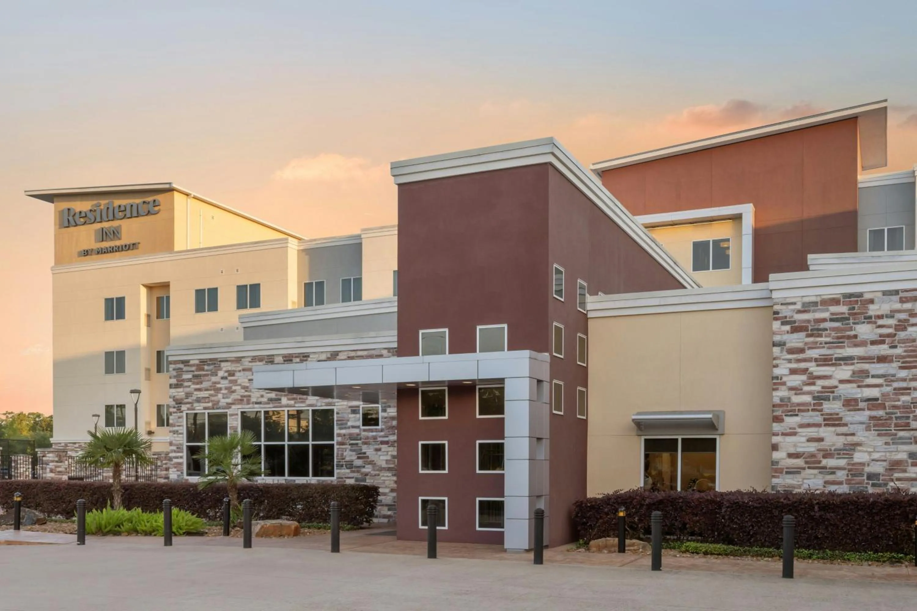Property building in Residence Inn by Marriott Houston West/Beltway 8 at Clay Road