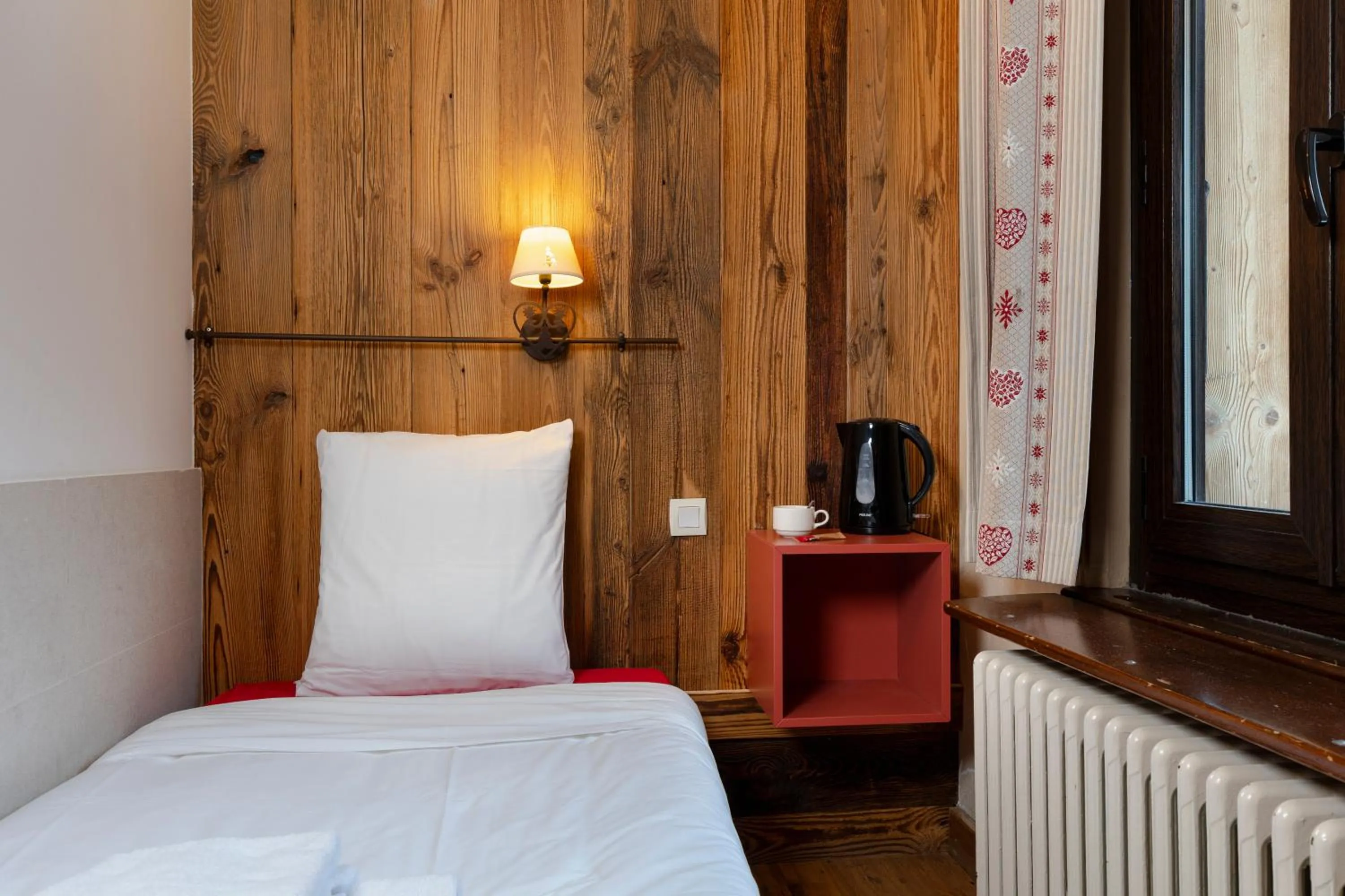 Bed in Le Saint Antoine