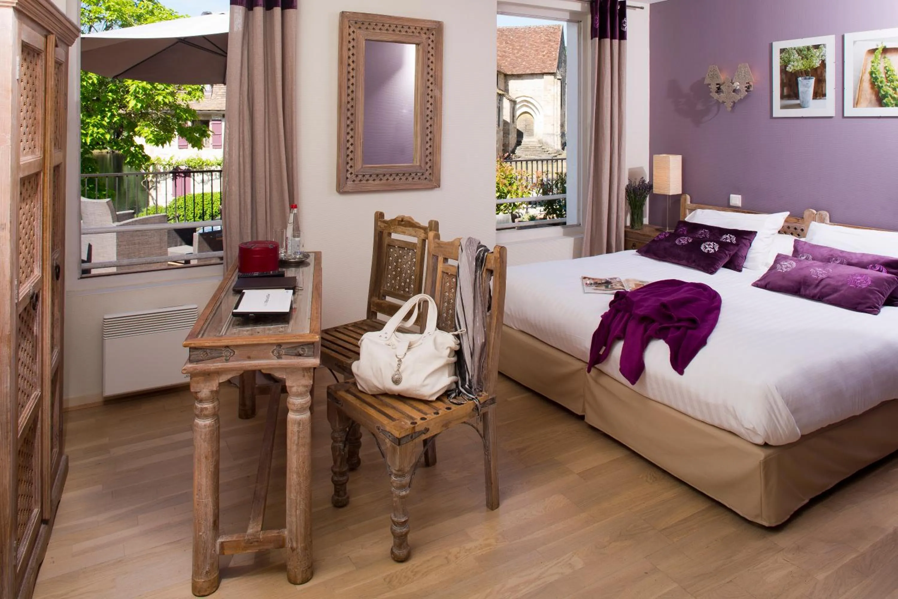 Photo of the whole room, Bed in Logis hotel les flots bleus
