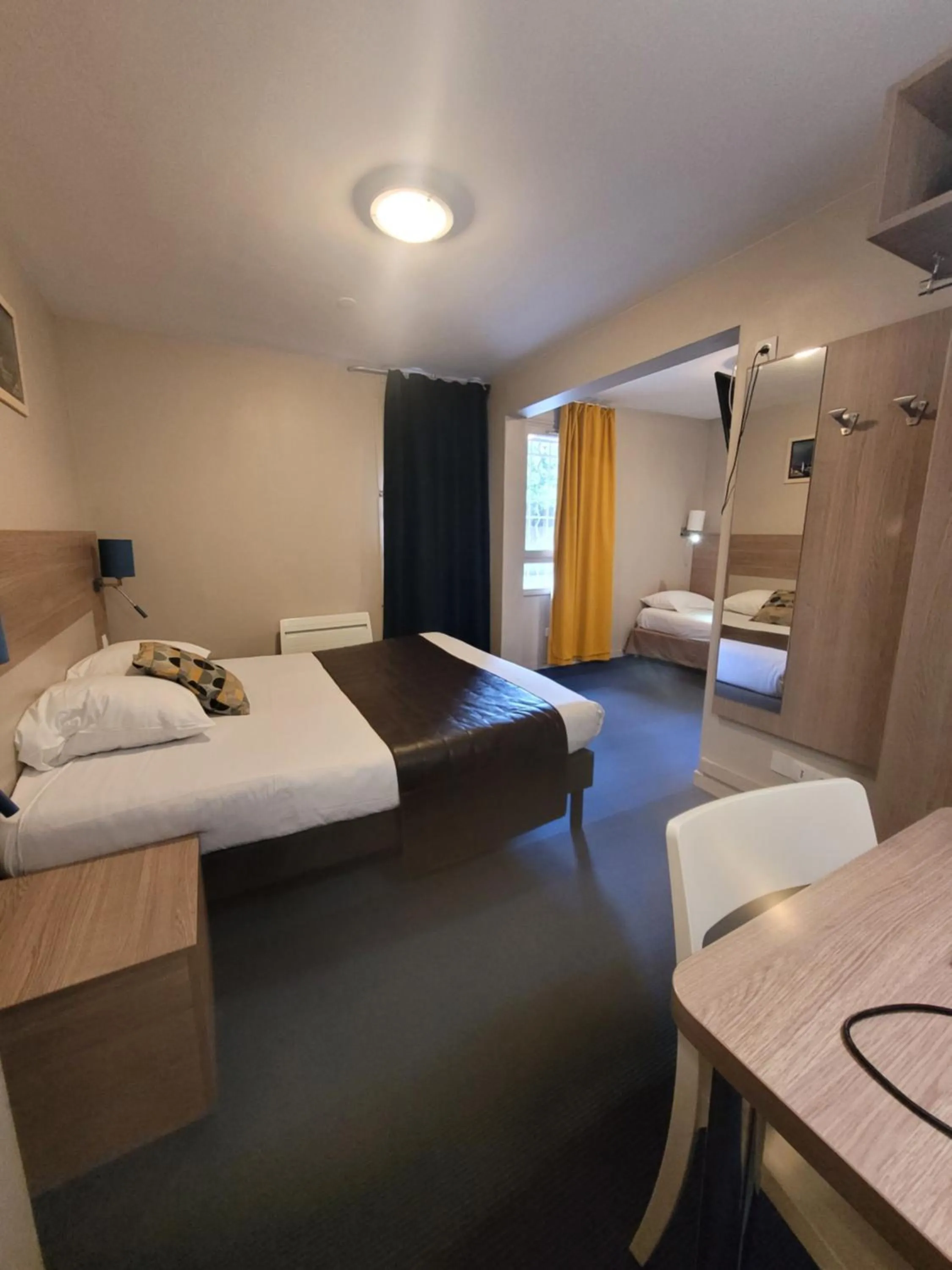 Family, Bed in The Originals City, Hôtel Novella, Nantes Centre Gare