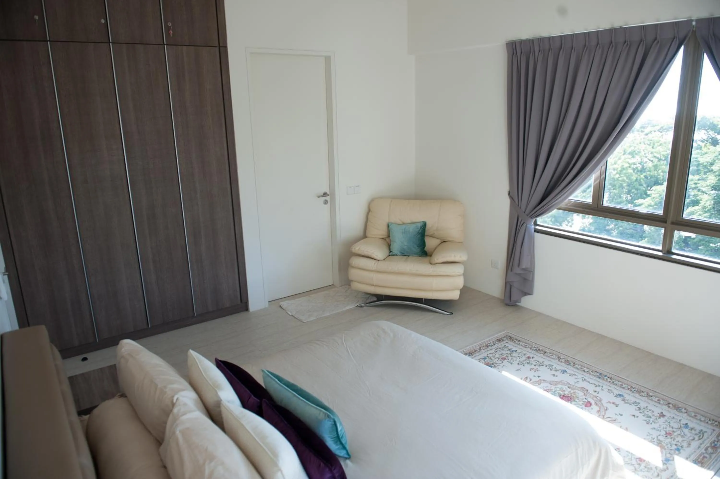 Bedroom, Bed in By the Sea- Pool and Sea View