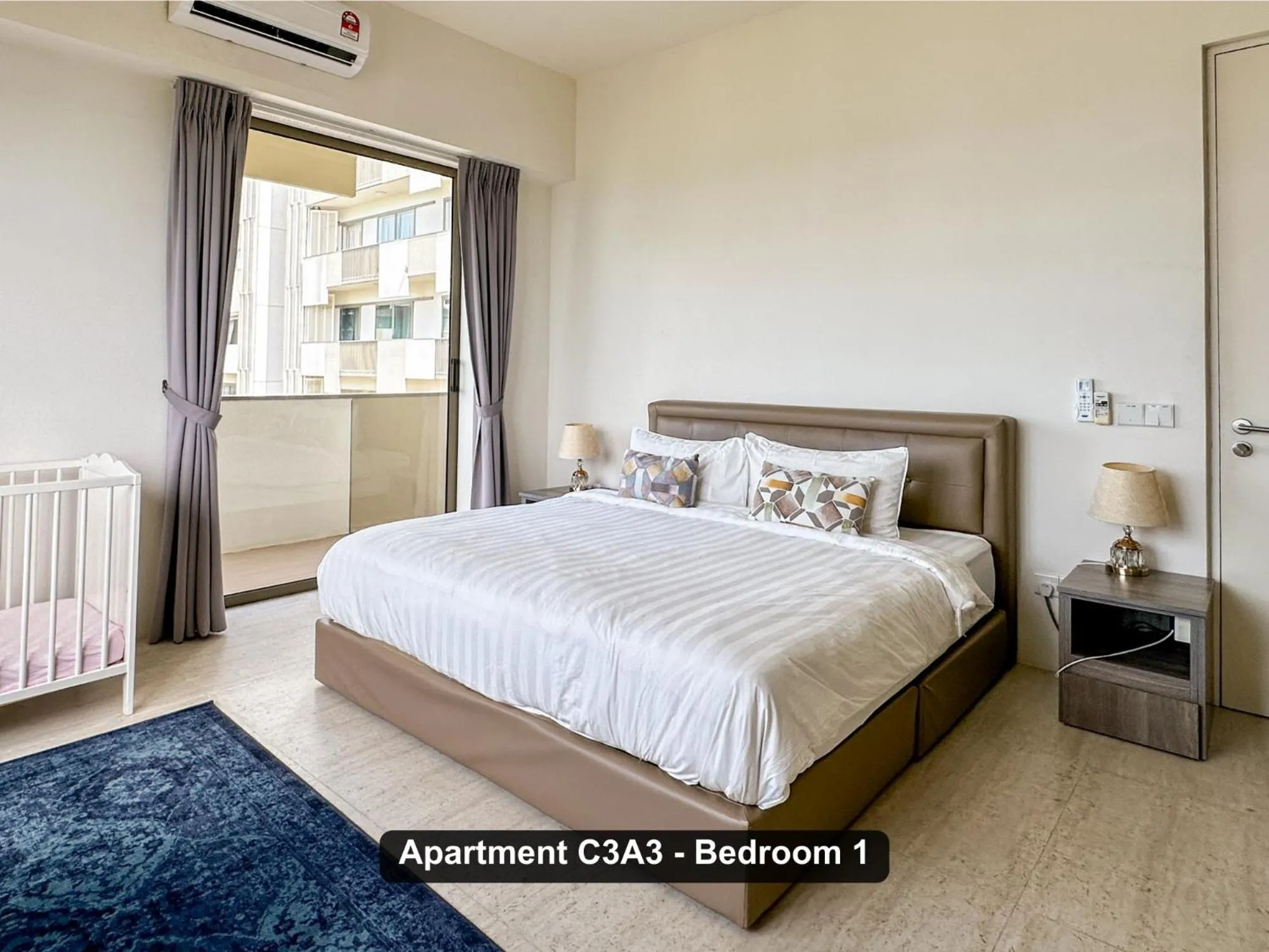 Bed in By the Sea- Pool and Sea View