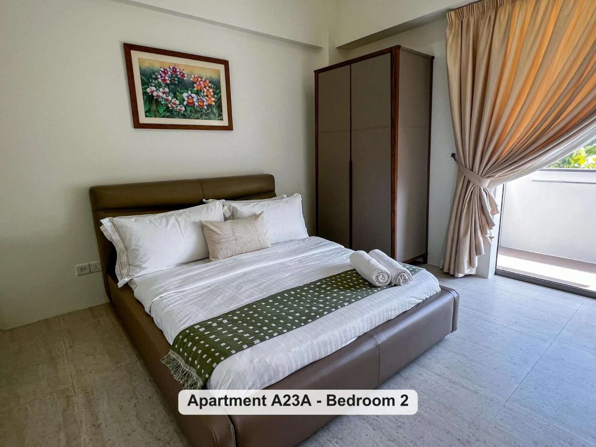 Bed in By the Sea- Pool and Sea View