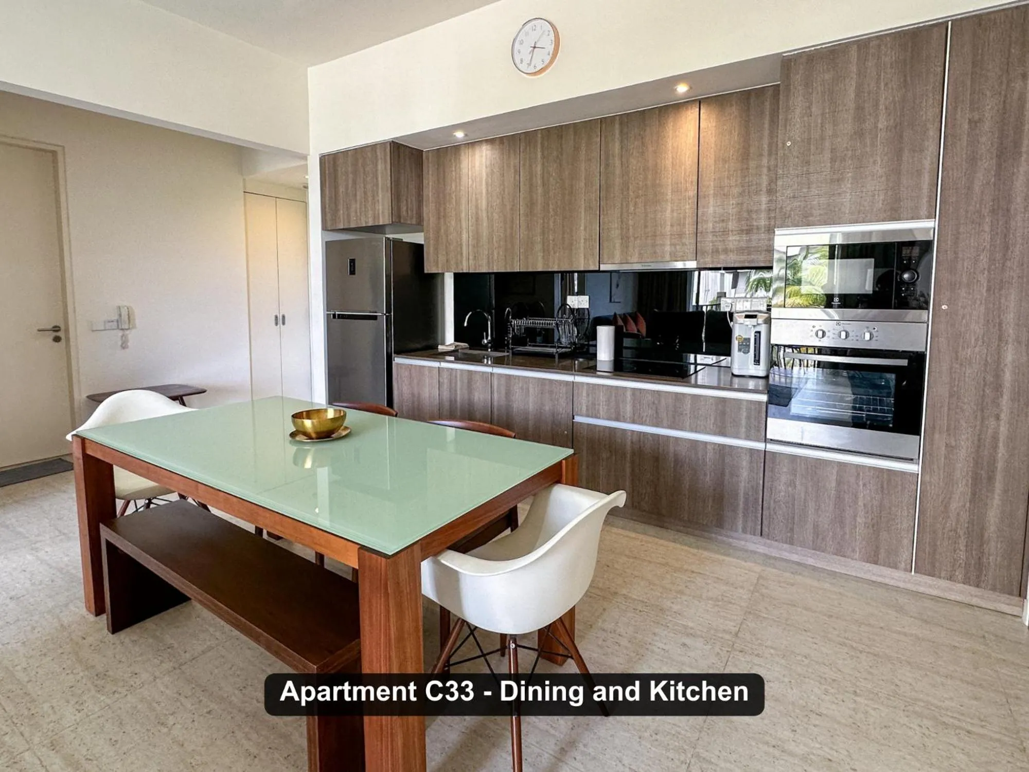 Kitchen or kitchenette in By the Sea- Pool and Sea View