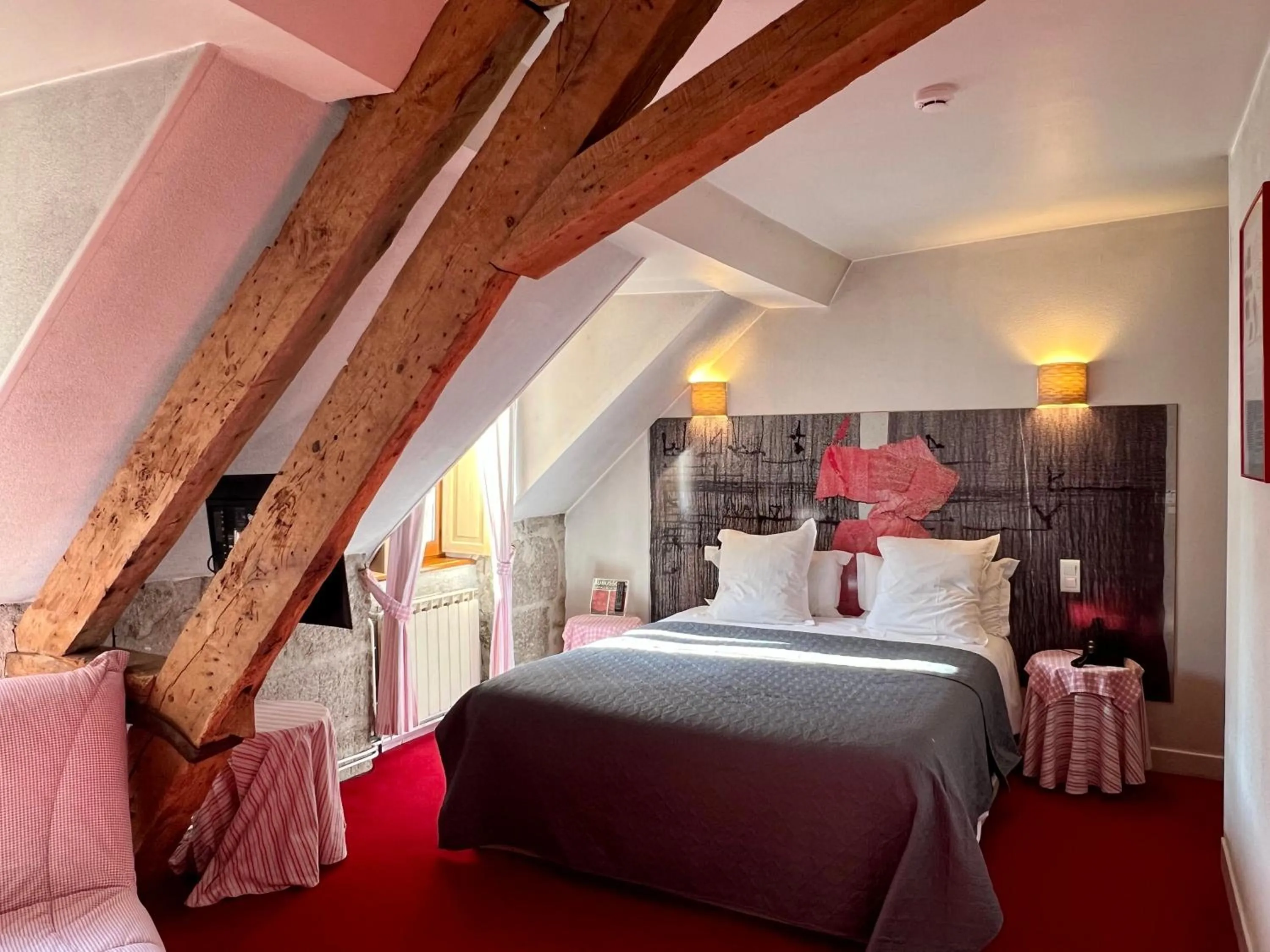 Family Room in Hôtel Le France