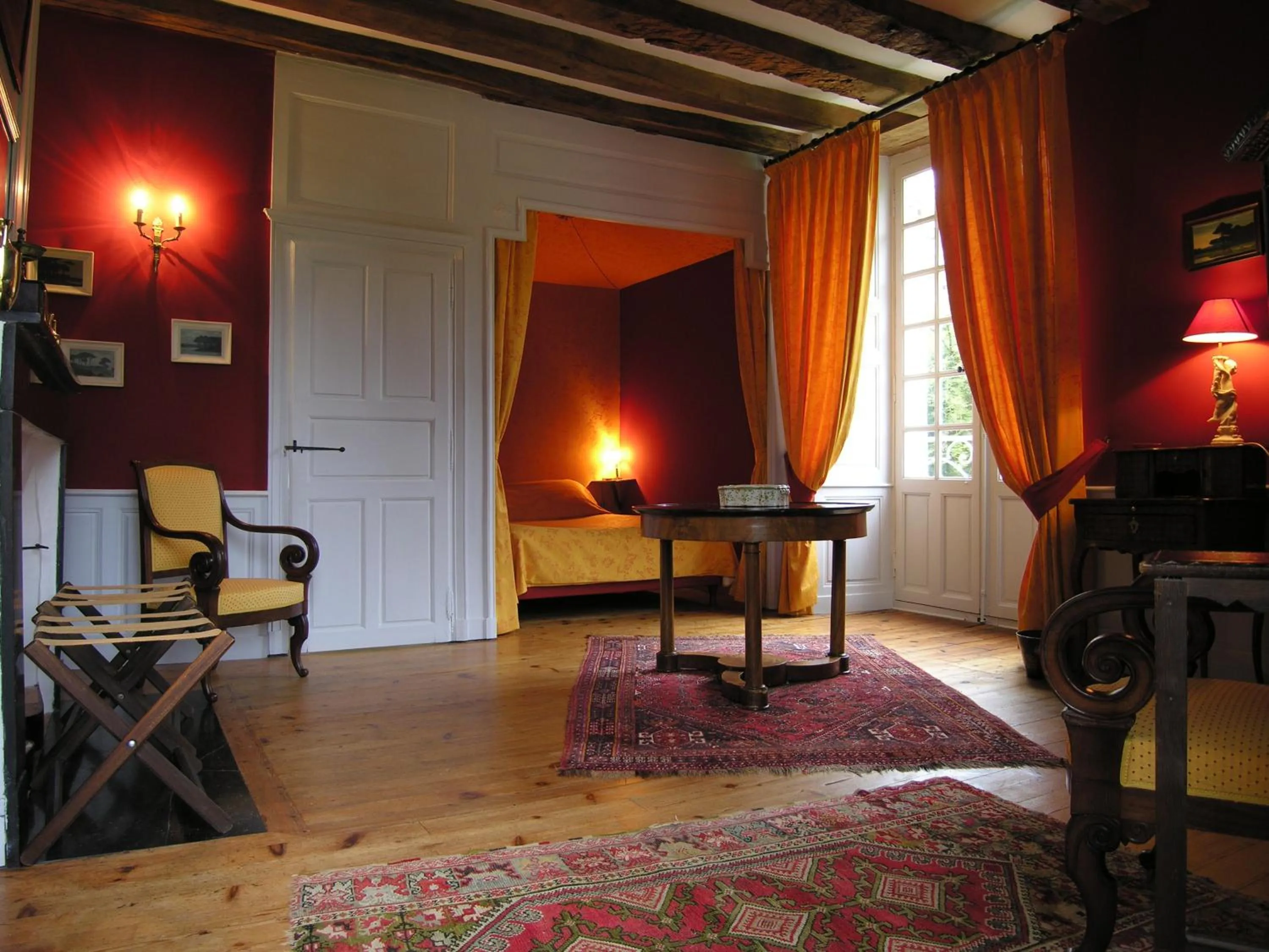 Photo of the whole room in Château du Plessis - Anjou
