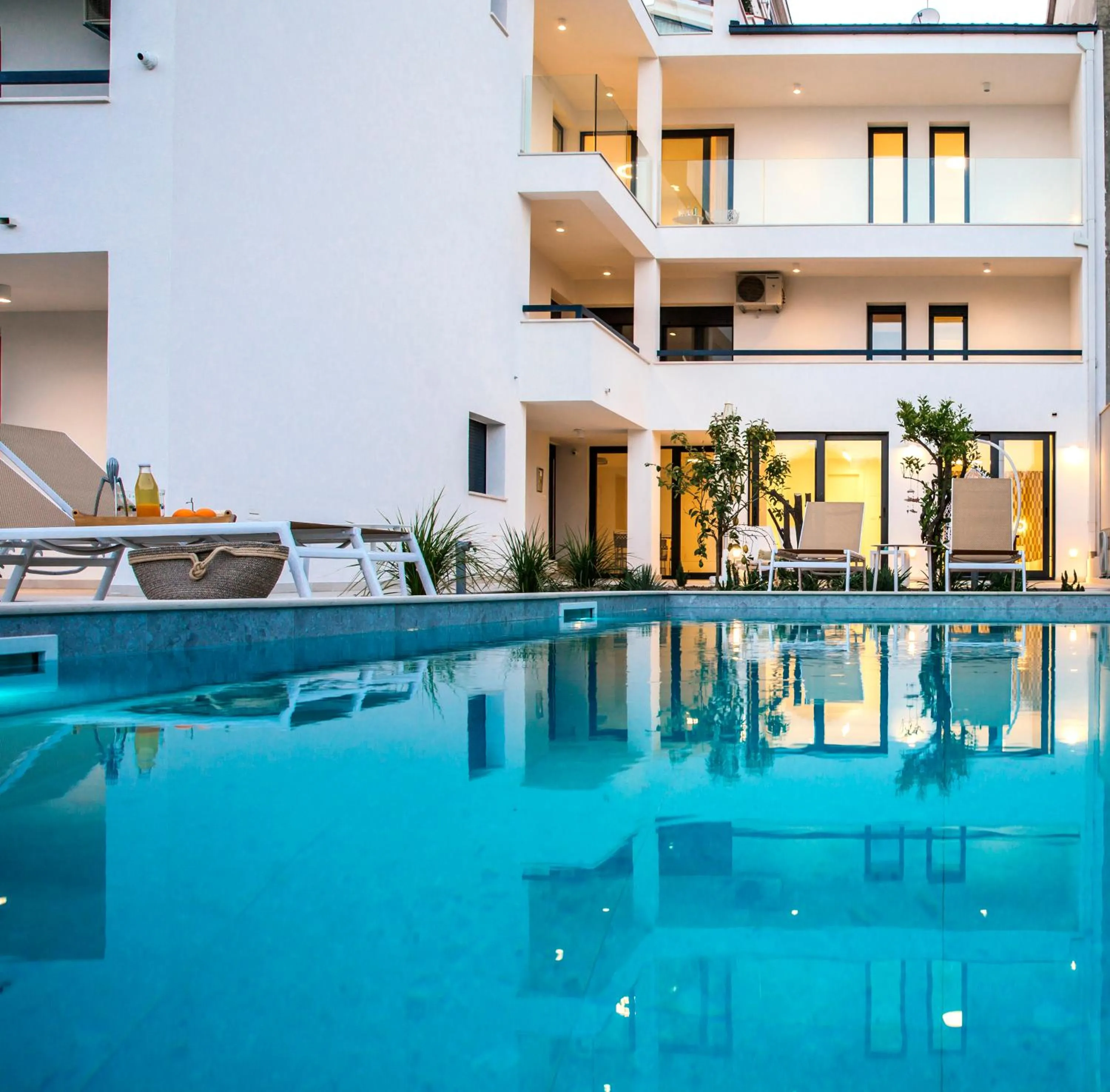Apartments villa Ladini
