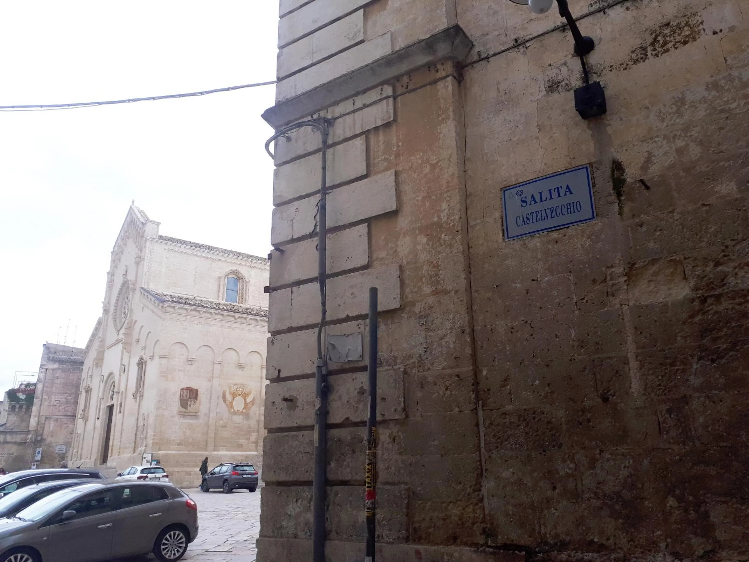 Neighbourhood in La Rosa dei Sassi 2