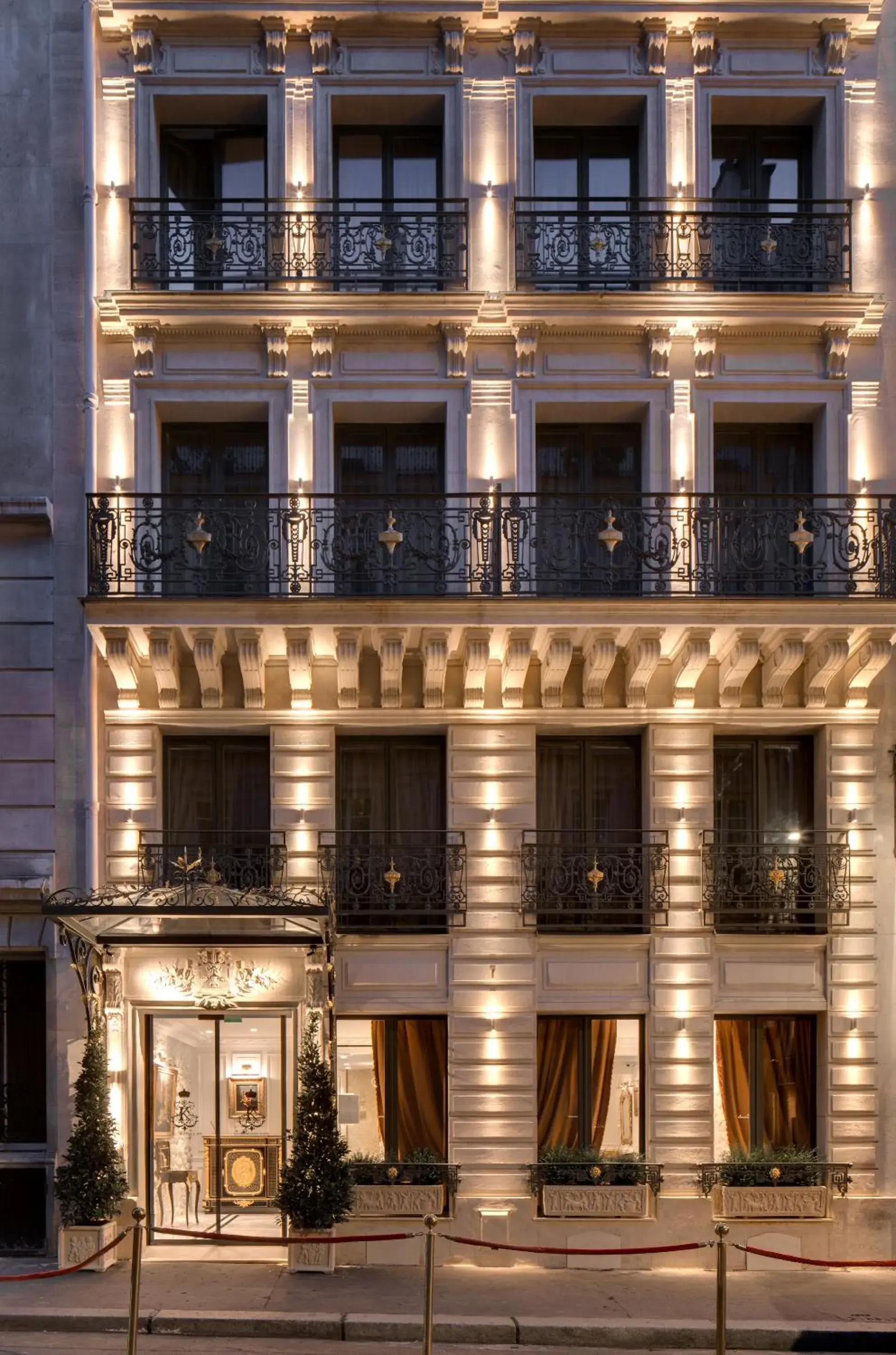 Property building in Hôtel Kleber Paris & Spa Property building in Hôtel Kleber Paris & Spa