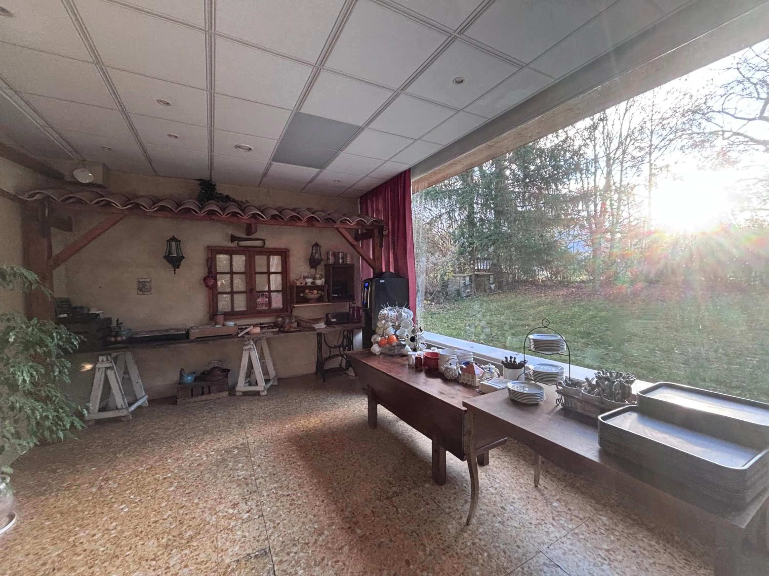 Breakfast in Logis Hôtels La Crémaillère