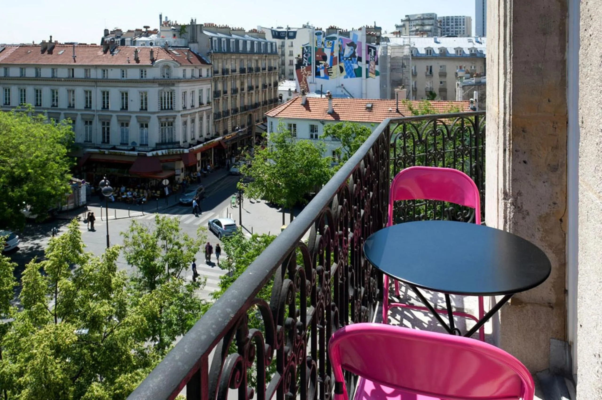Balcony/Terrace in Hôtel Odessa Montparnasse