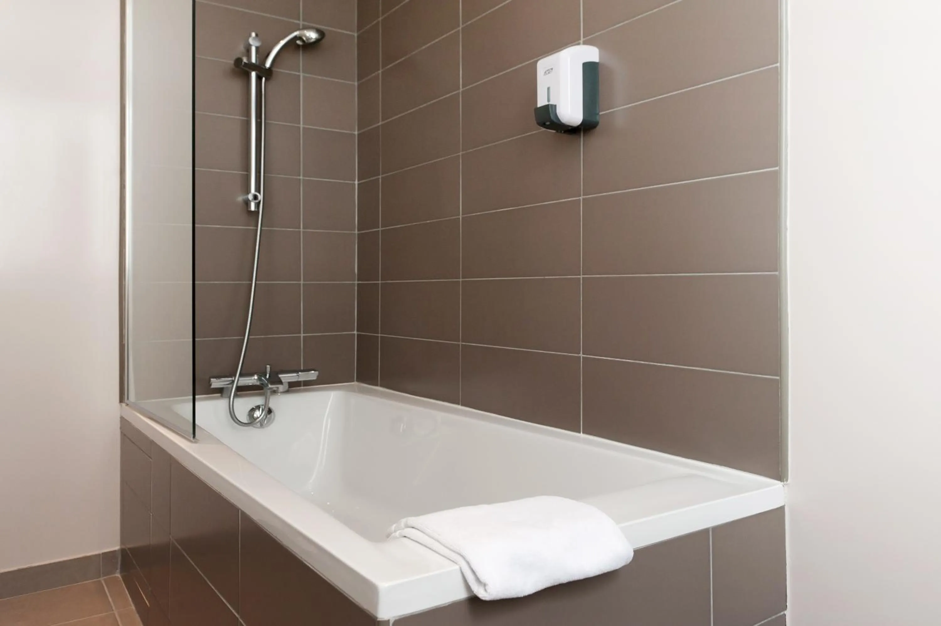 Bathroom in Hôtel Odessa Montparnasse