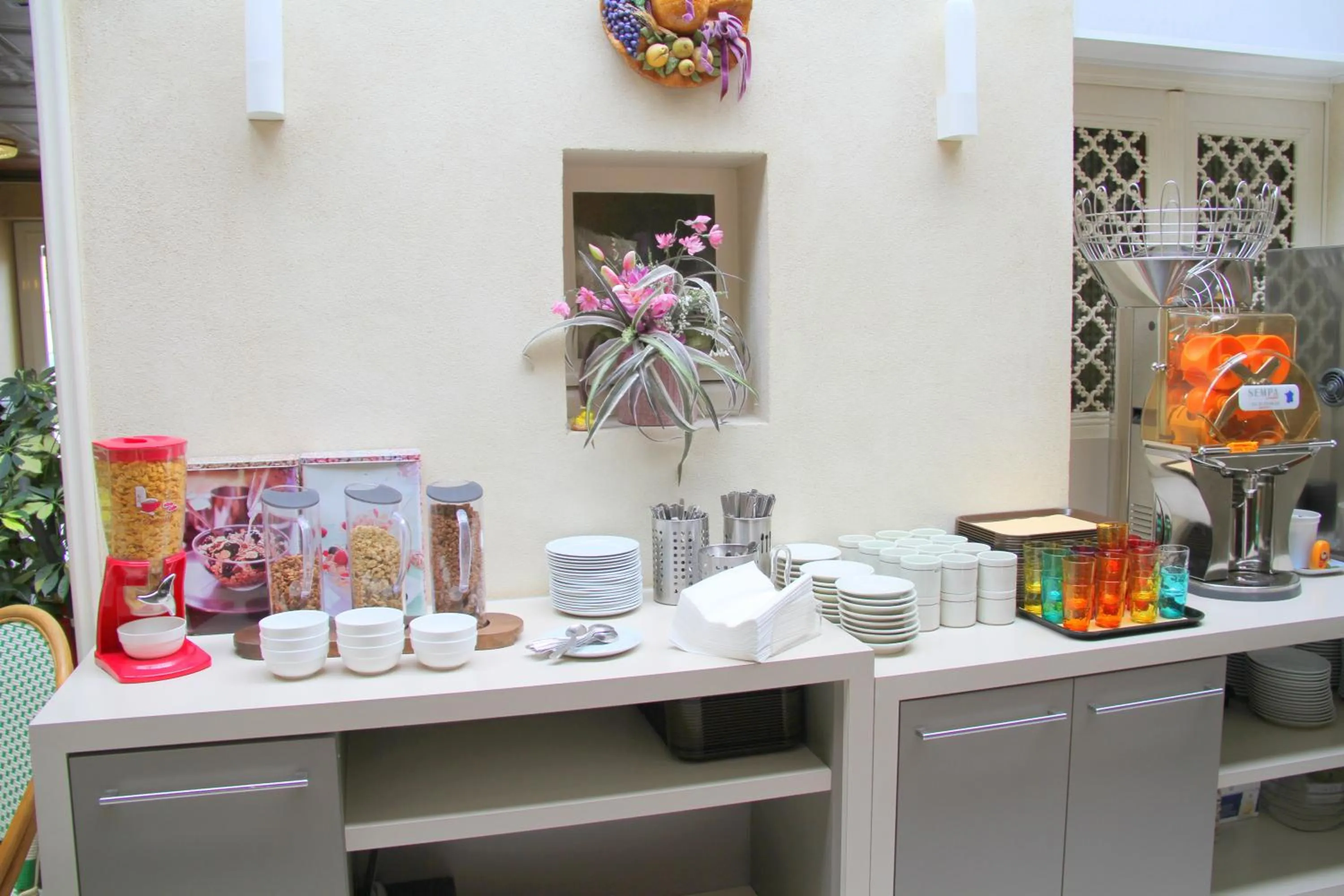 Food in Logis Hotel Restaurant Le Grand Turc