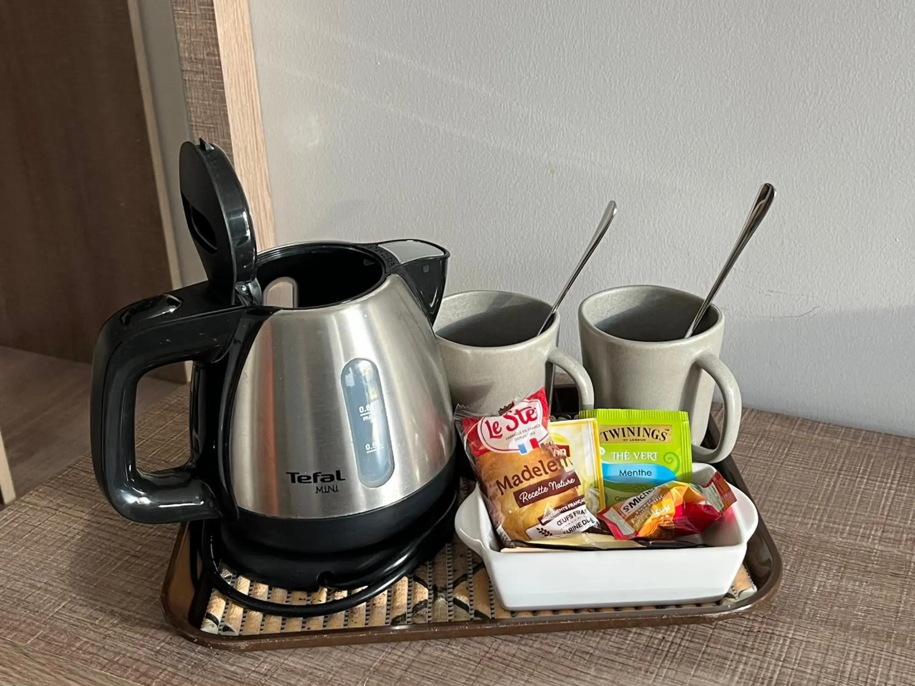 Comfort Family Suite in Logis Hotel Restaurant Le Grand Turc Comfort Family Suite in Logis Hotel Restaurant Le Grand Turc